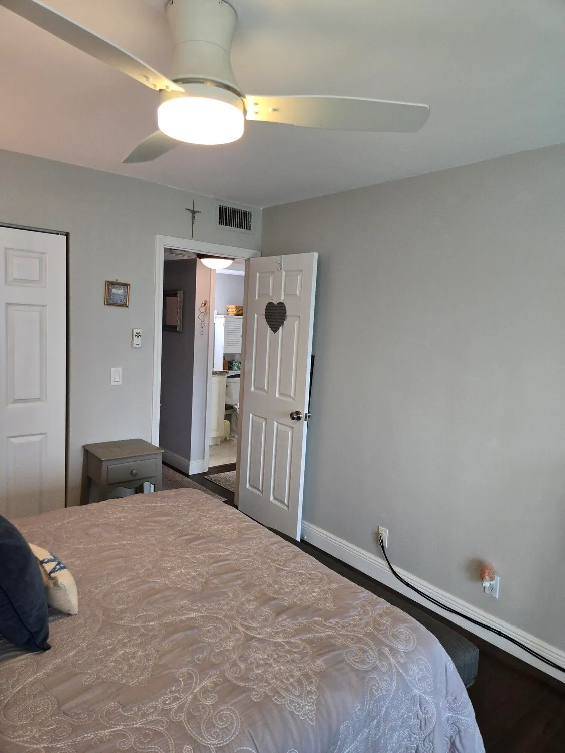 Property Slideshow image 19 of 20 | 320 andover m, West Palm Beach, FL, 33417