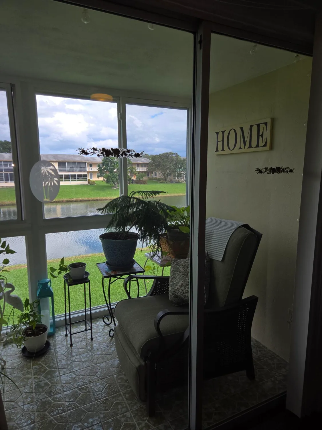 Property Slideshow image 18 of 20 | 320 andover m, West Palm Beach, FL, 33417