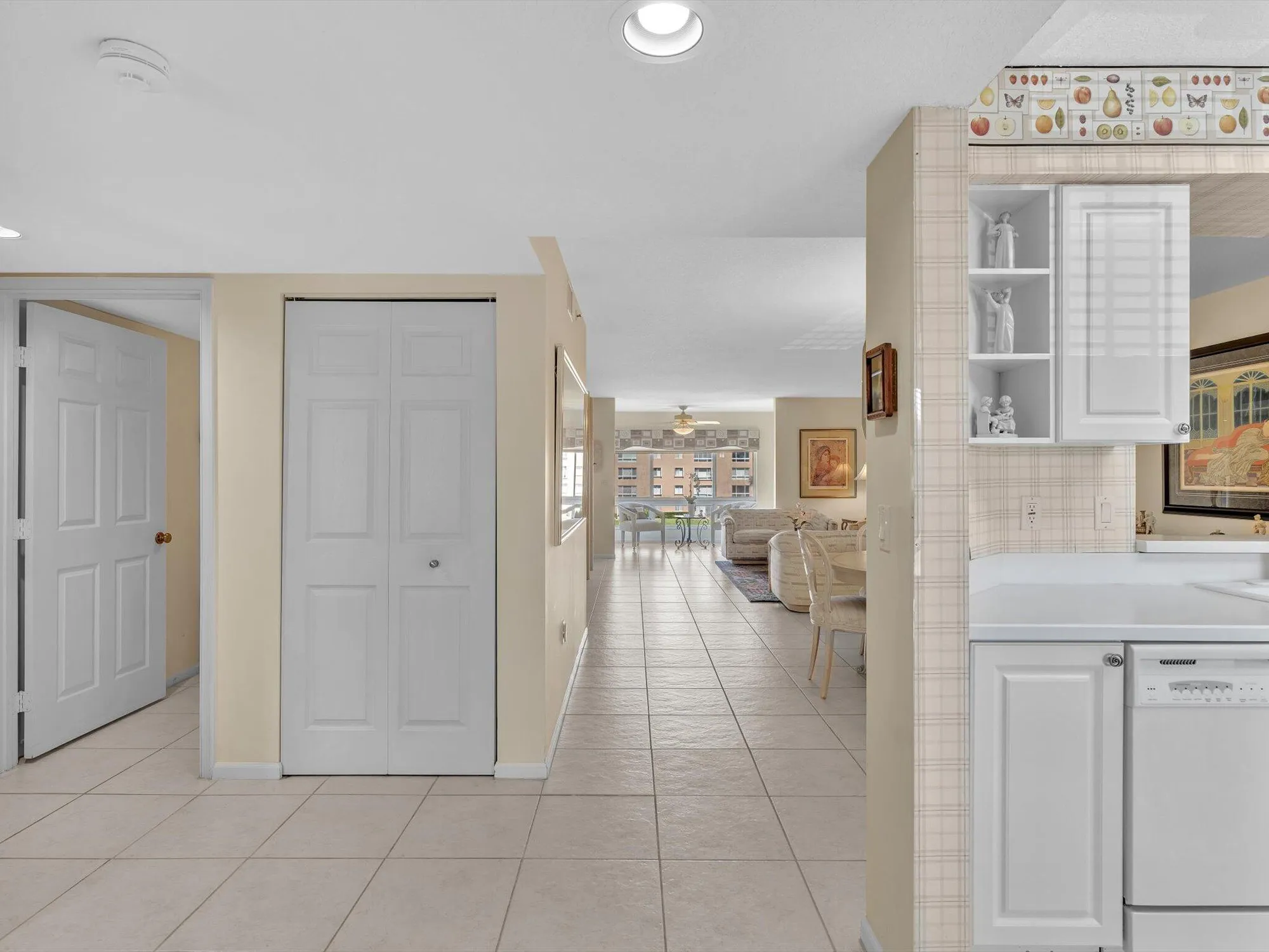 Property Slideshow image 4 of 61 | 12565 imperial isle dr 301, Boynton Beach, FL, 33437