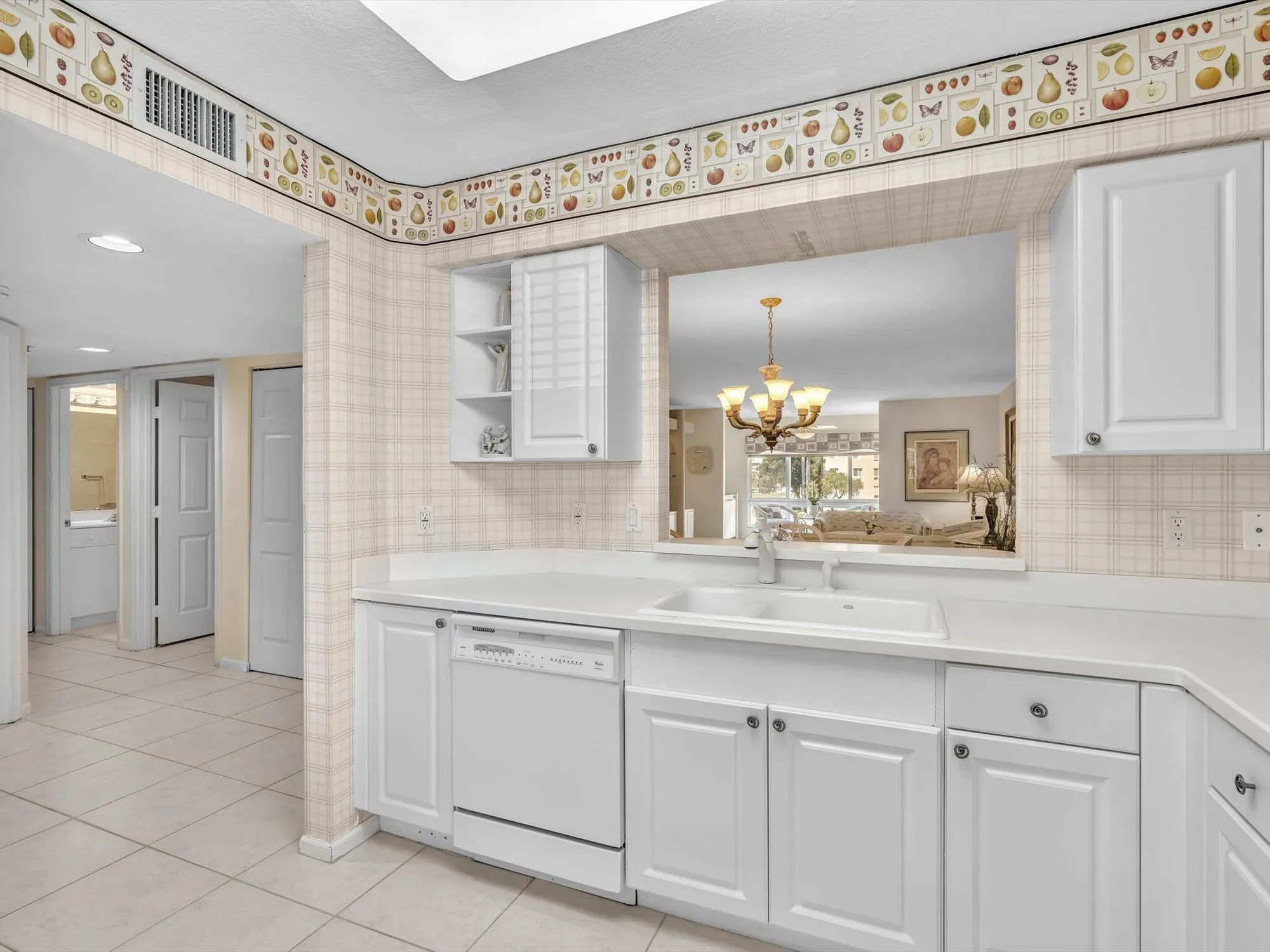 Property Slideshow image 13 of 61 | 12565 imperial isle dr 301, Boynton Beach, FL, 33437