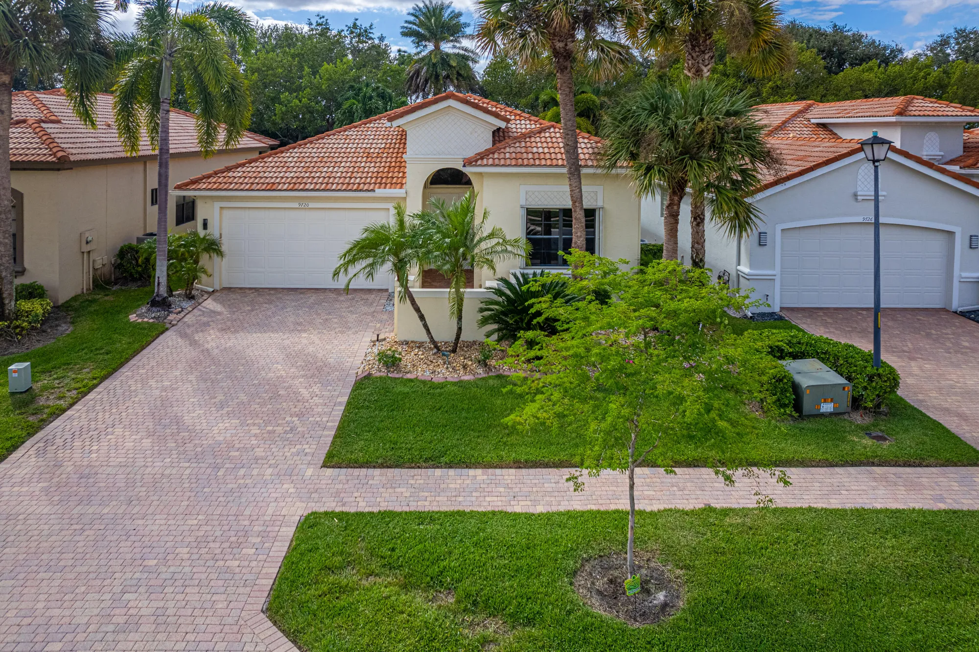 Property Slideshow image 2 of 65 | 9720 isles cay dr, Delray Beach, FL, 33446