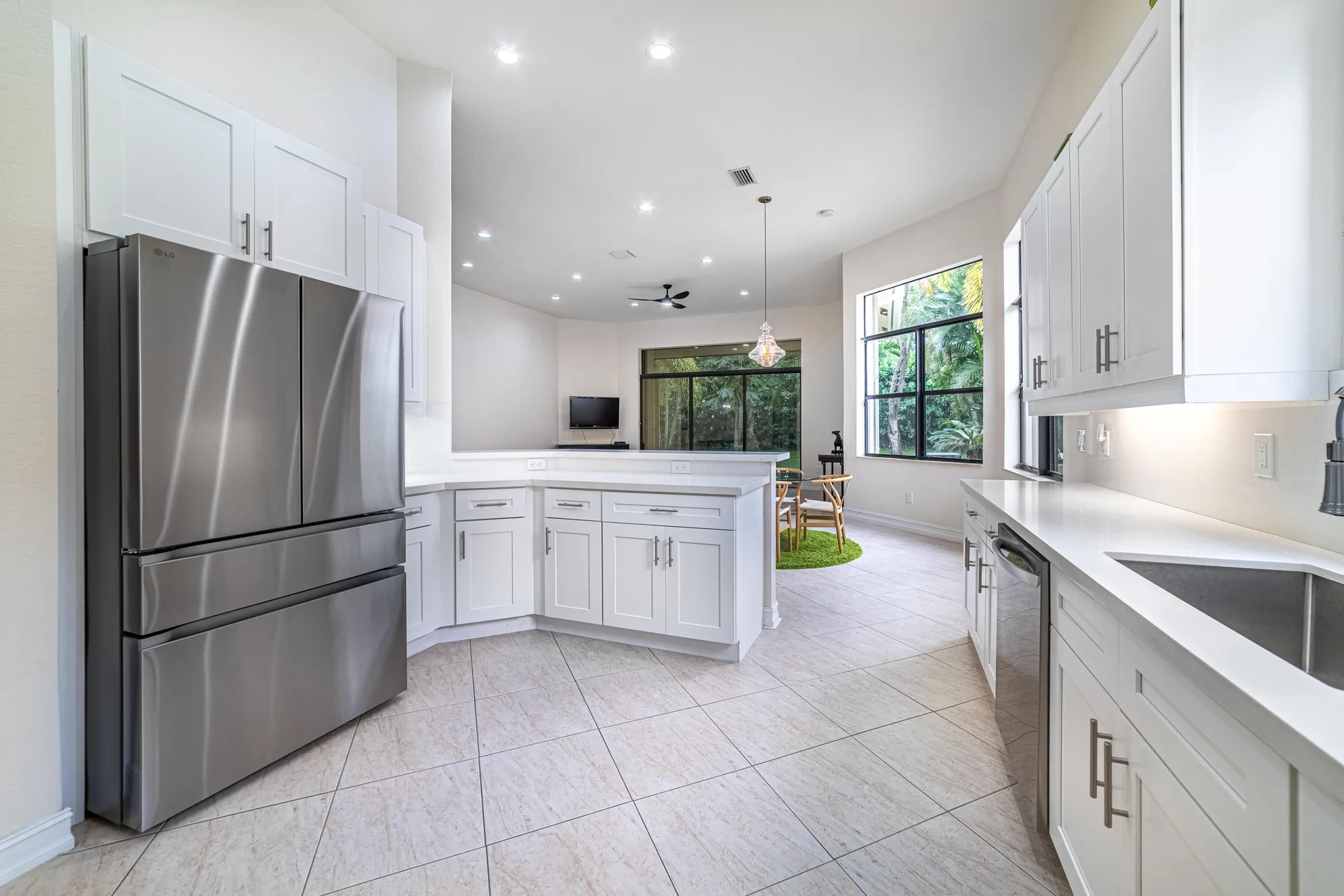 Property Slideshow image 11 of 65 | 9720 isles cay dr, Delray Beach, FL, 33446