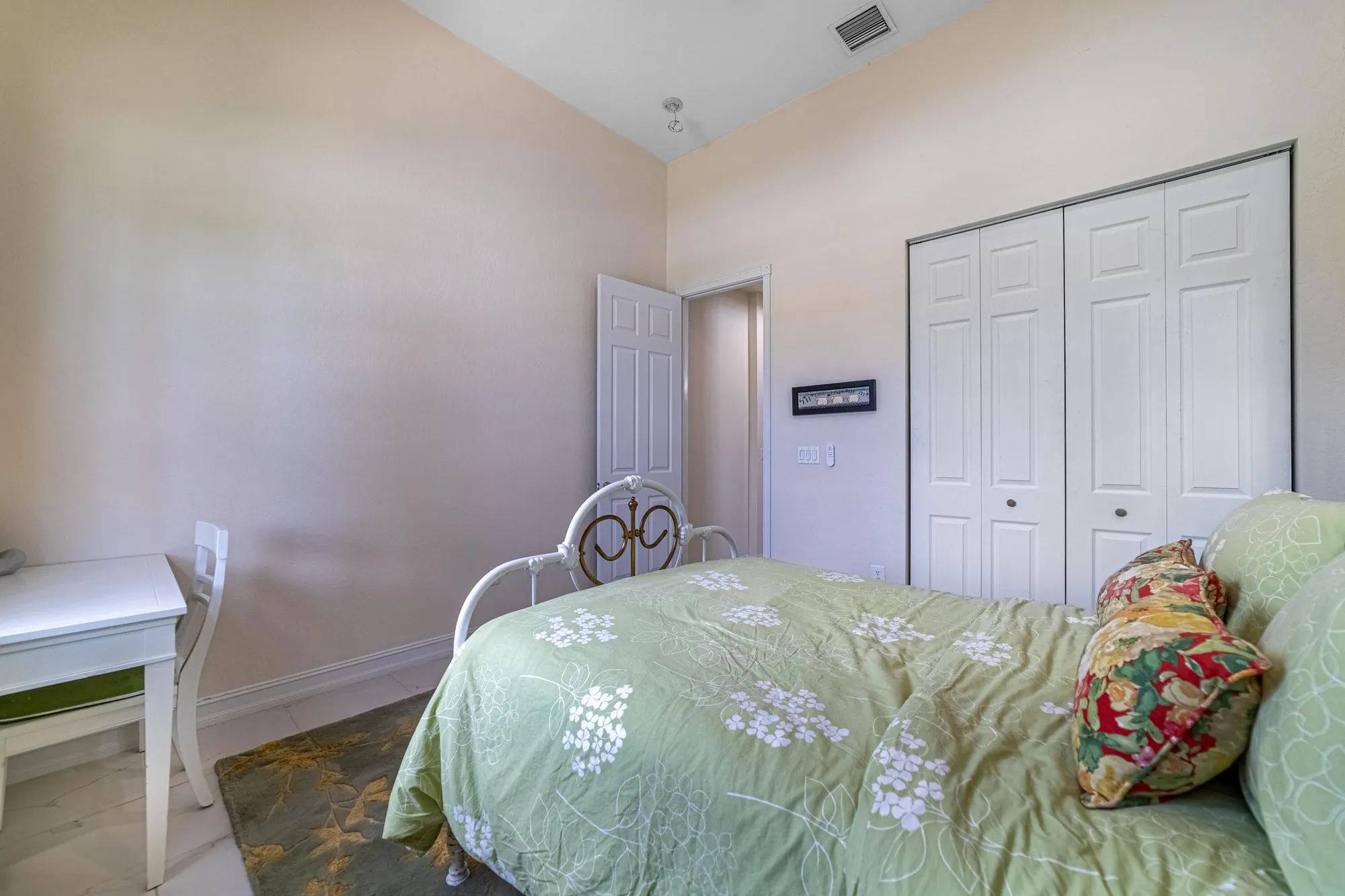 Property Slideshow image 28 of 65 | 9720 isles cay dr, Delray Beach, FL, 33446