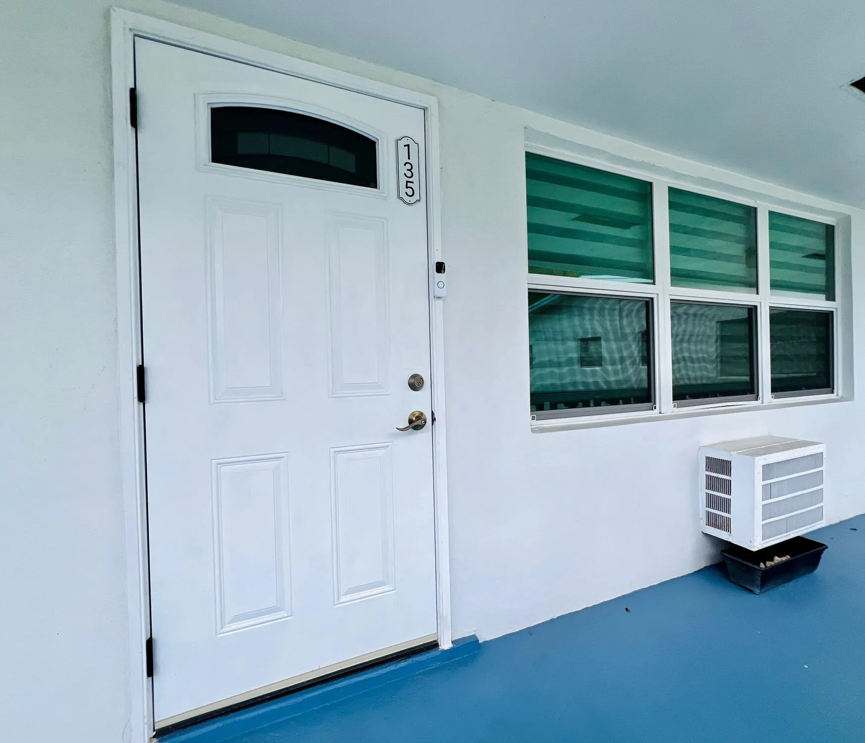 Property Slideshow image 8 of 14 | 135 dorchester f, West Palm Beach, FL, 33417