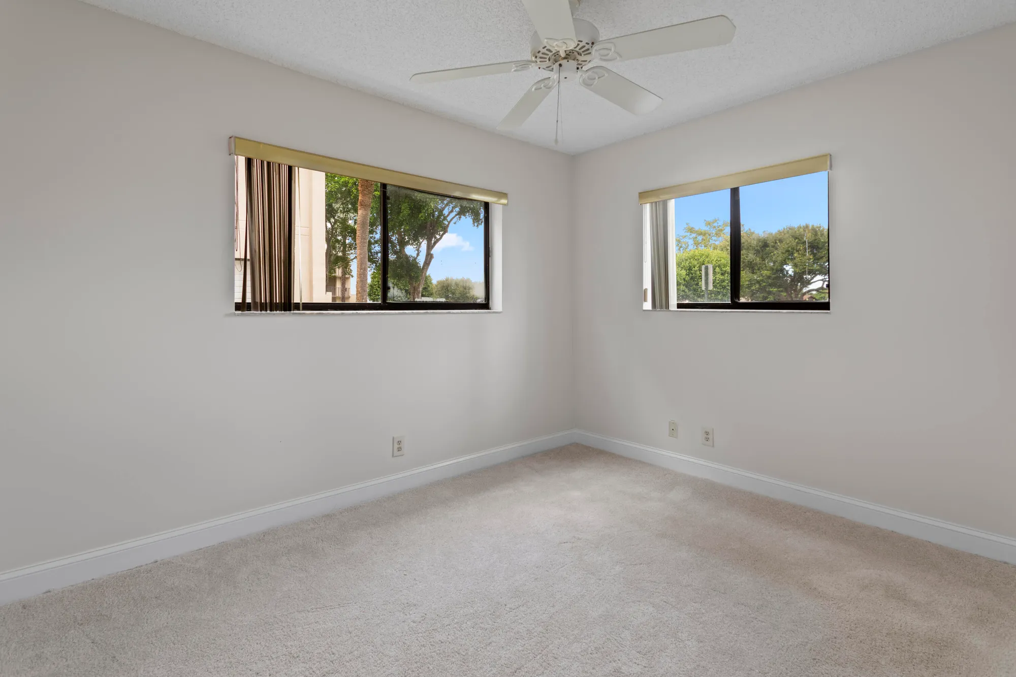 Property Slideshow image 7 of 39 | 5100 las verdes cir 119, Delray Beach, FL, 33484
