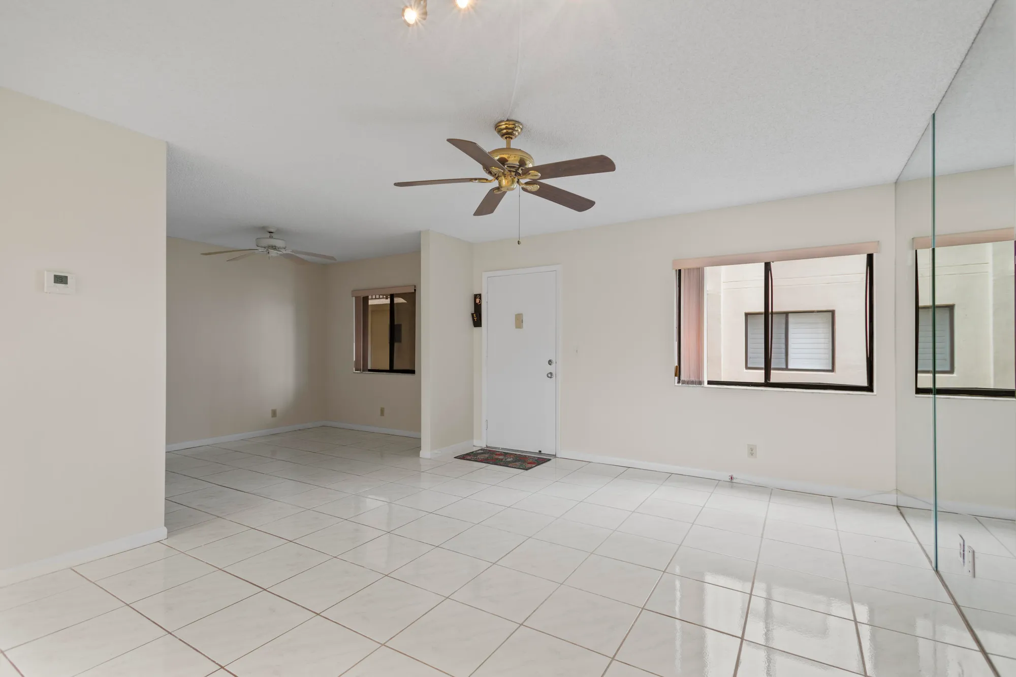 Property Slideshow image 16 of 39 | 5100 las verdes cir 119, Delray Beach, FL, 33484