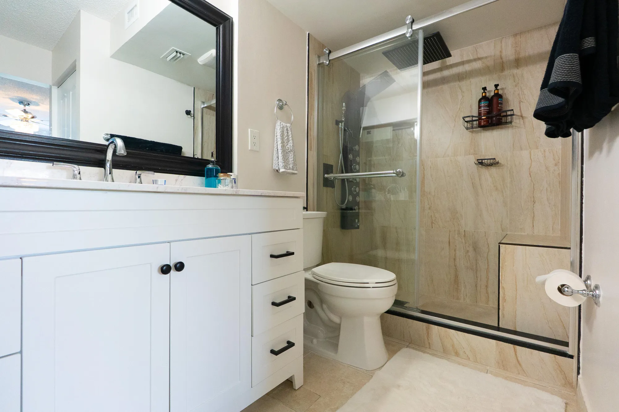 Property Slideshow image 14 of 44 | 15234 lakes of delray blvd 250, Delray Beach, FL, 33484