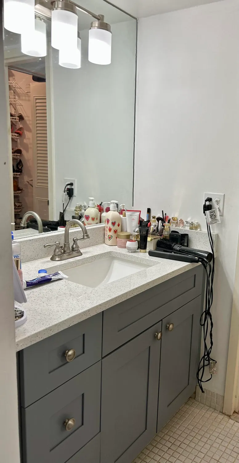 Property Slideshow image 15 of 21 | 3810 via poinciana apt 605, Lake Worth, FL, 33467