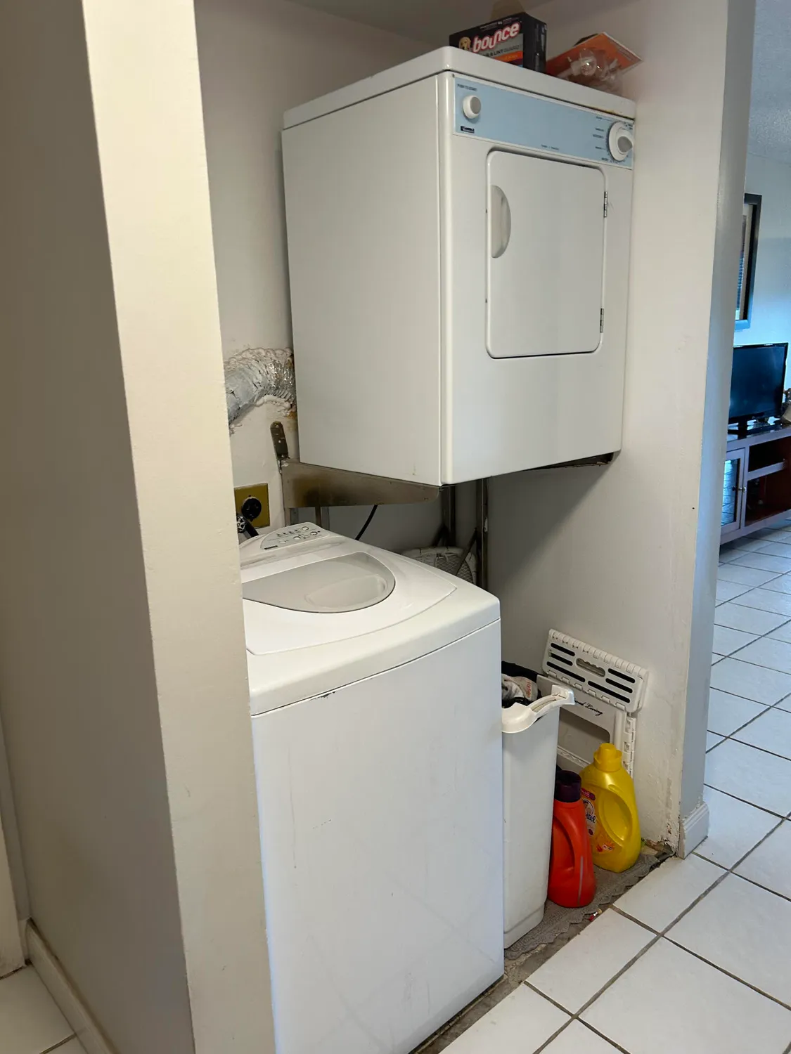 Property Slideshow image 20 of 21 | 3810 via poinciana apt 605, Lake Worth, FL, 33467