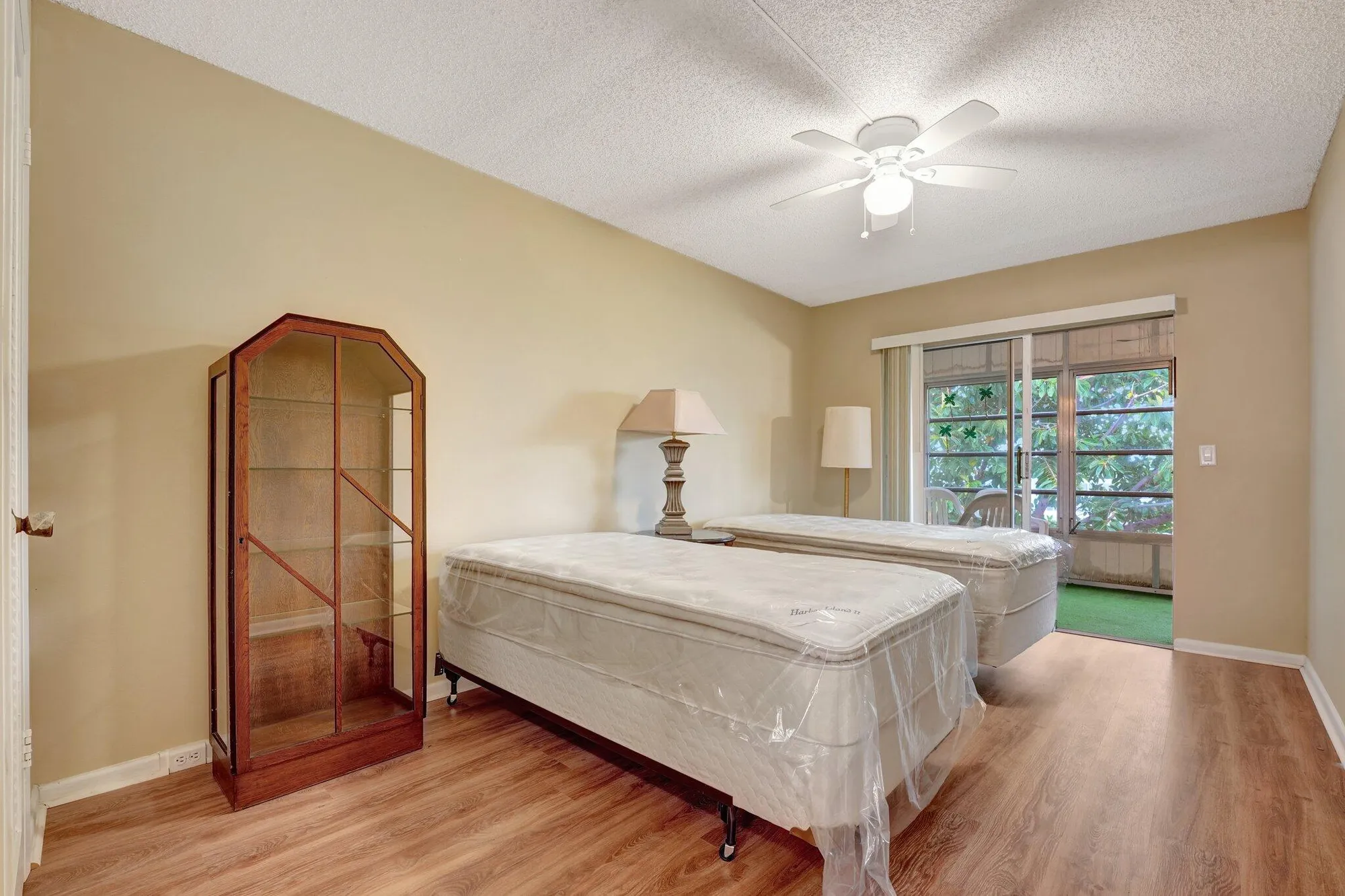 Property Slideshow image 10 of 37 | 4026 swansea b, Deerfield Beach, FL, 33442