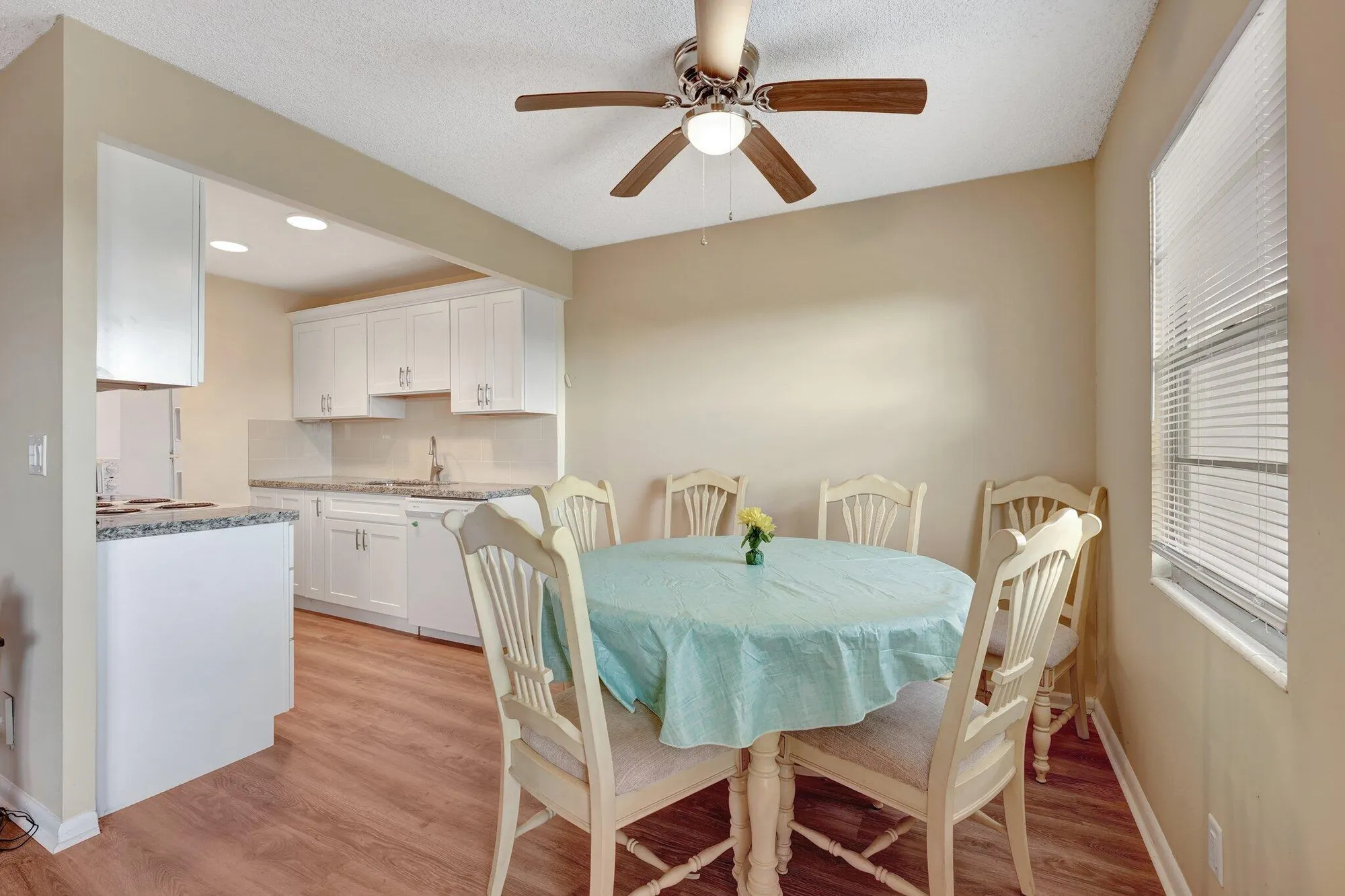 Property Slideshow image 6 of 37 | 4026 swansea b, Deerfield Beach, FL, 33442