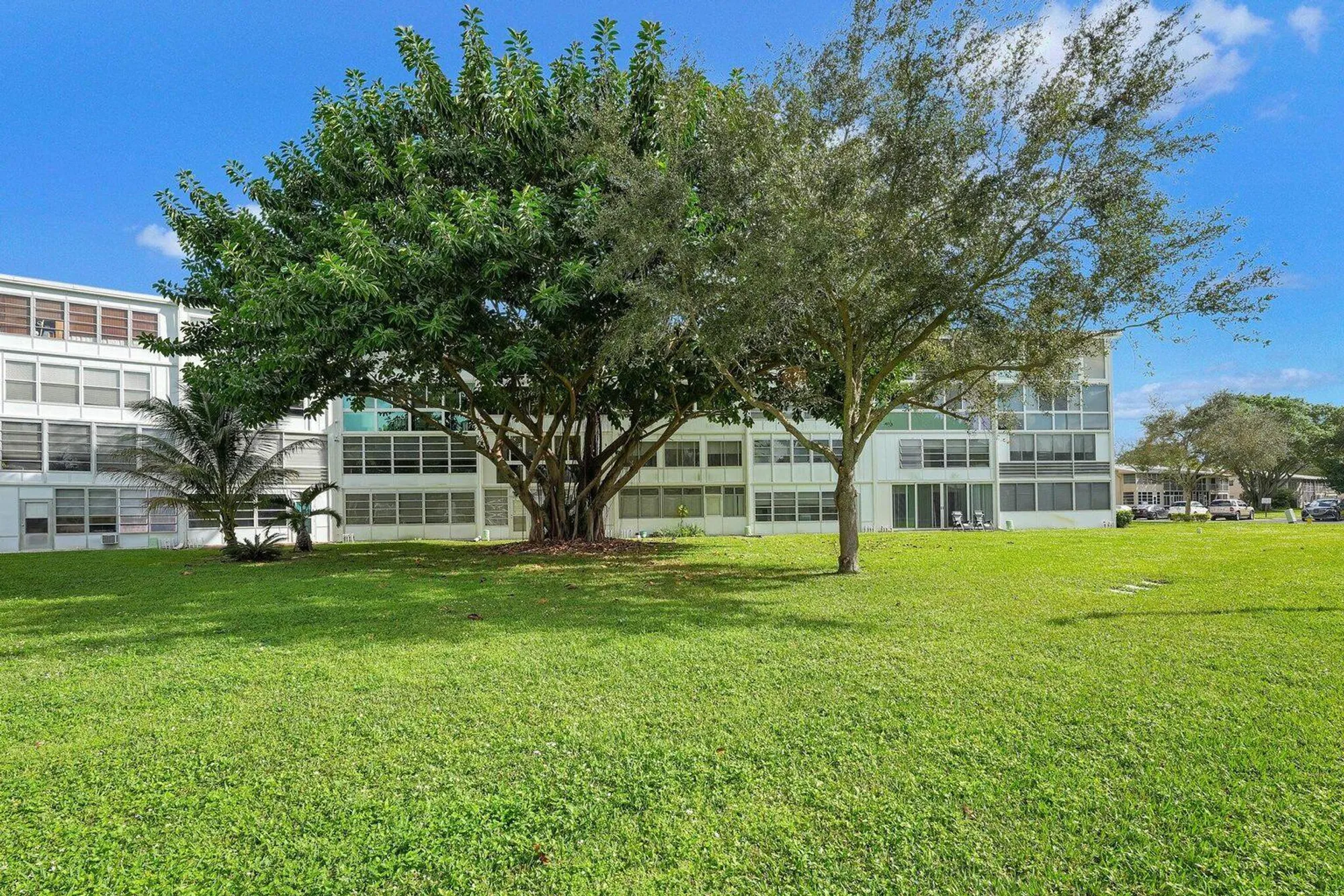 Property Slideshow image 18 of 37 | 4026 swansea b, Deerfield Beach, FL, 33442