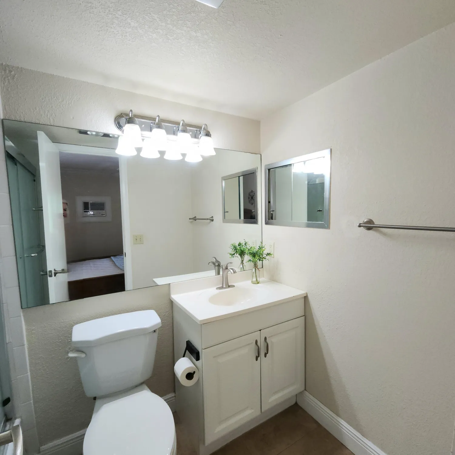 Property Slideshow image 12 of 36 | 173 kent j, West Palm Beach, FL, 33417