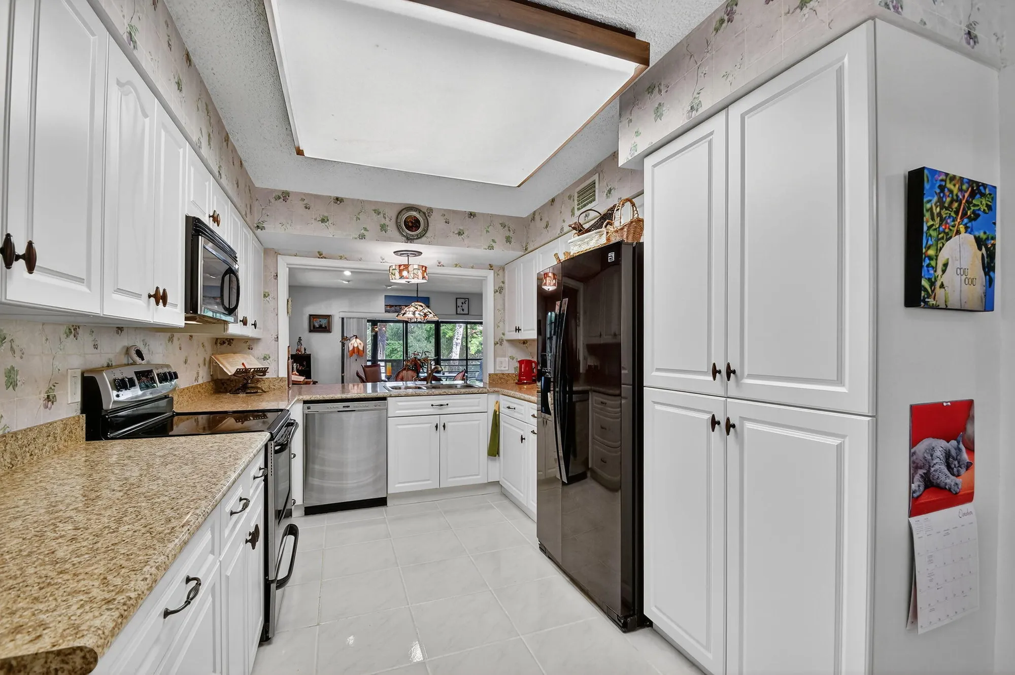 Property Slideshow image 9 of 57 | 6267 aspen glen ln # 201, Boynton Beach, FL, 33437