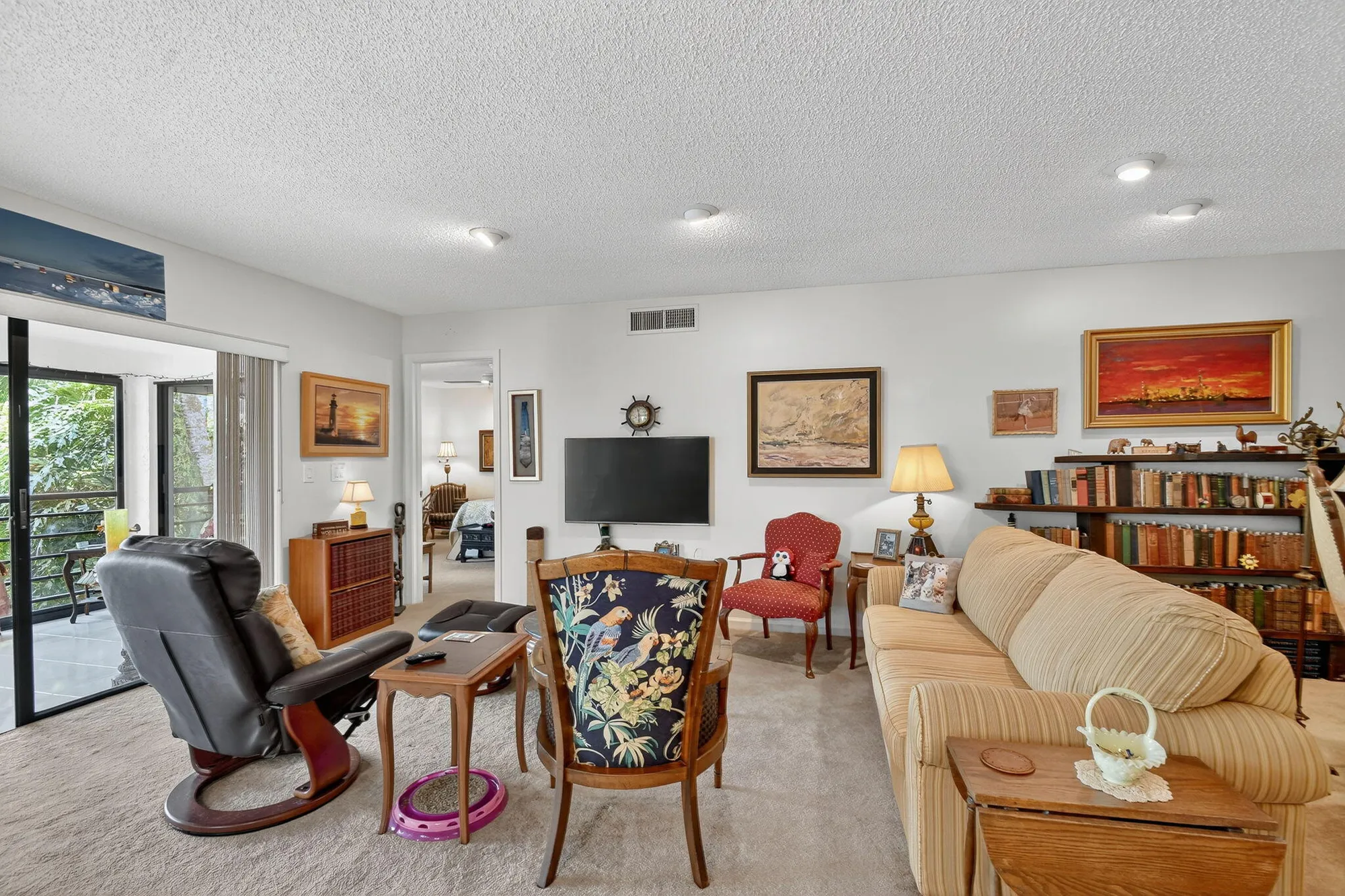 Property Slideshow image 22 of 57 | 6267 aspen glen ln # 201, Boynton Beach, FL, 33437