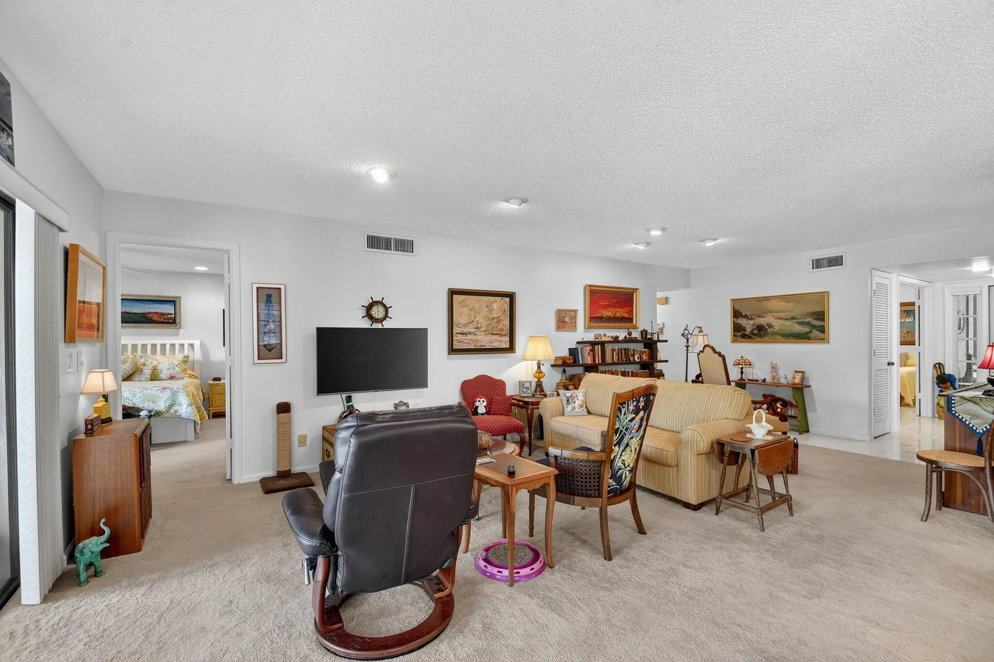 Property Slideshow image 23 of 57 | 6267 aspen glen ln # 201, Boynton Beach, FL, 33437