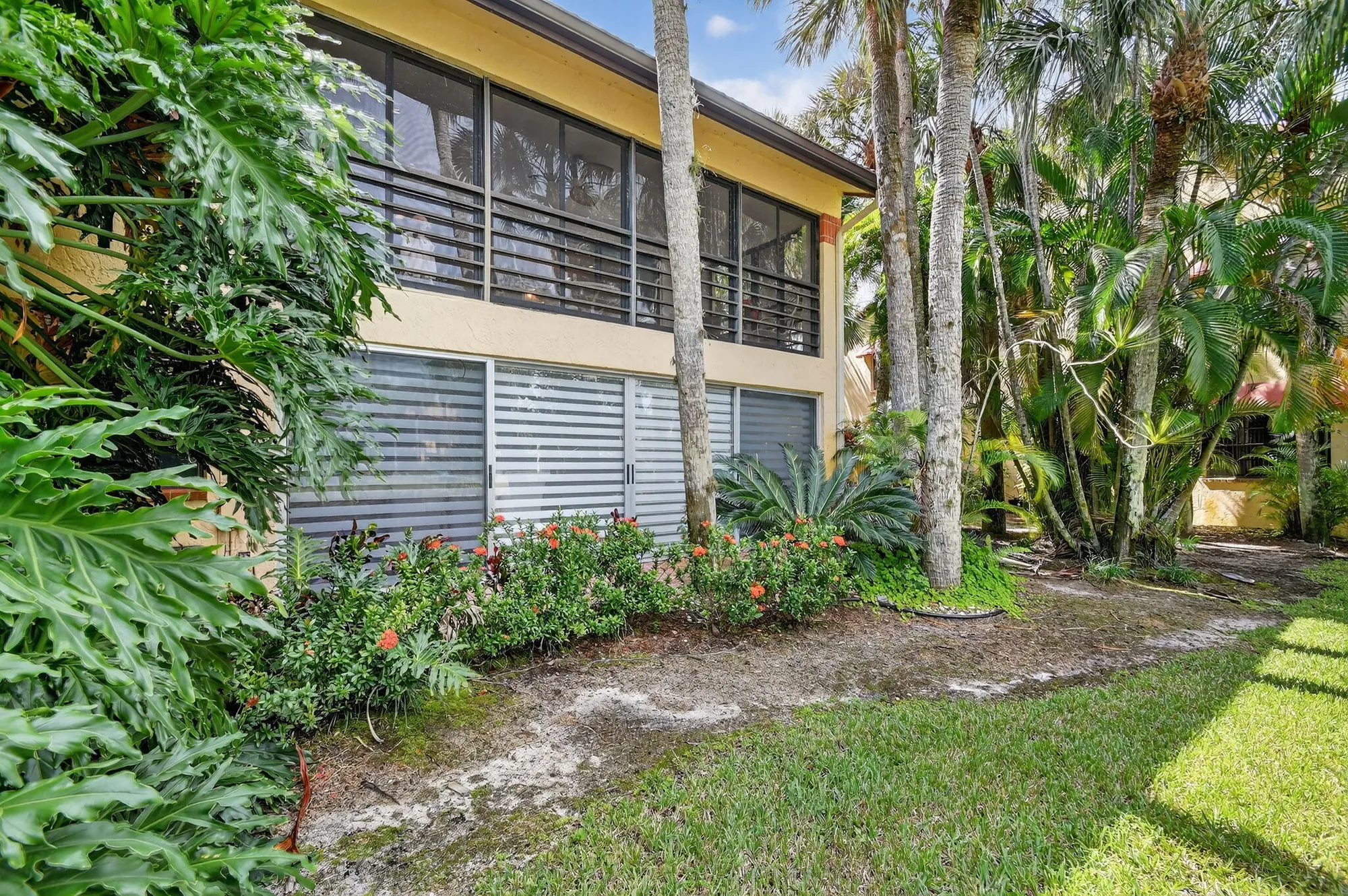 Property Slideshow image 53 of 57 | 6267 aspen glen ln # 201, Boynton Beach, FL, 33437