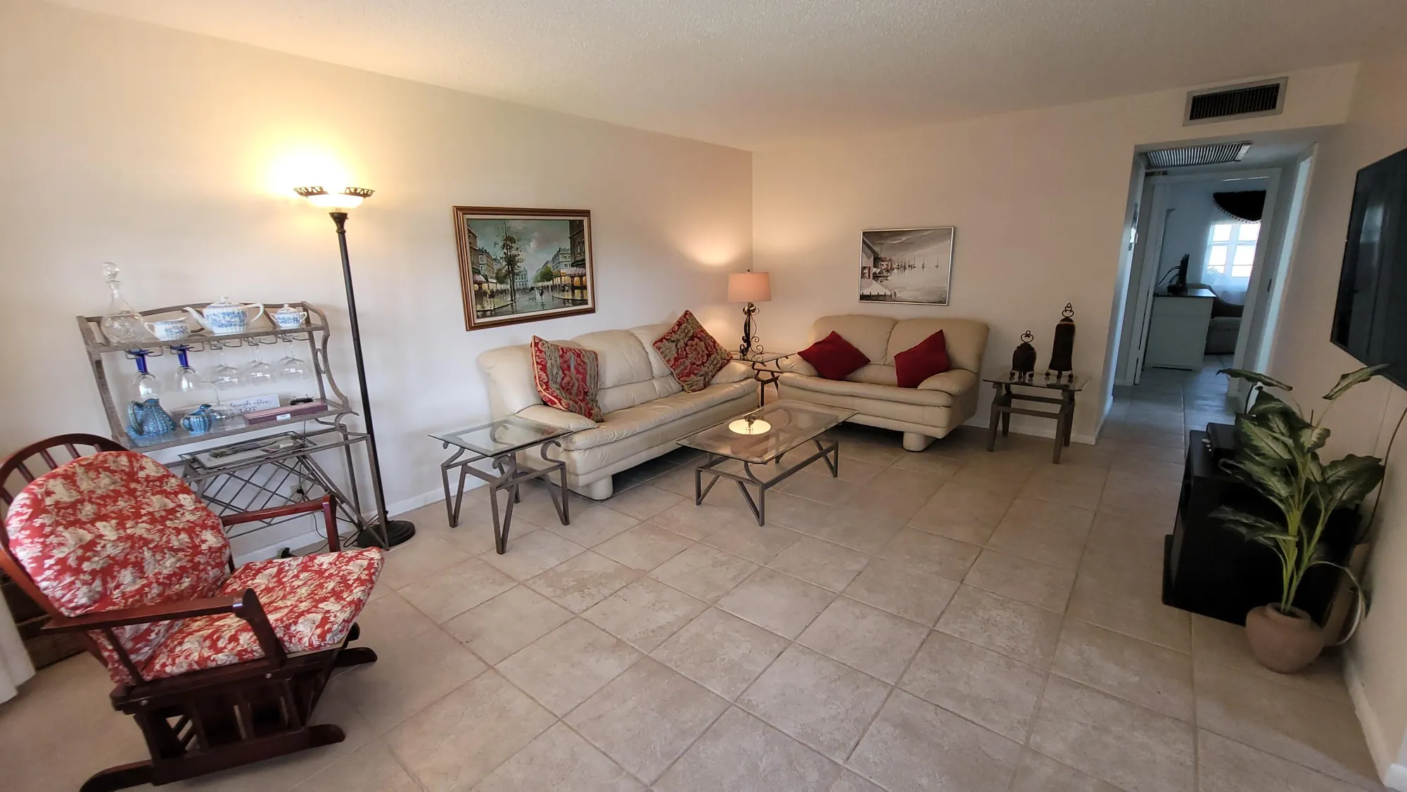 Property Slideshow image 2 of 49 | 232 canterbury j, West Palm Beach, FL, 33417