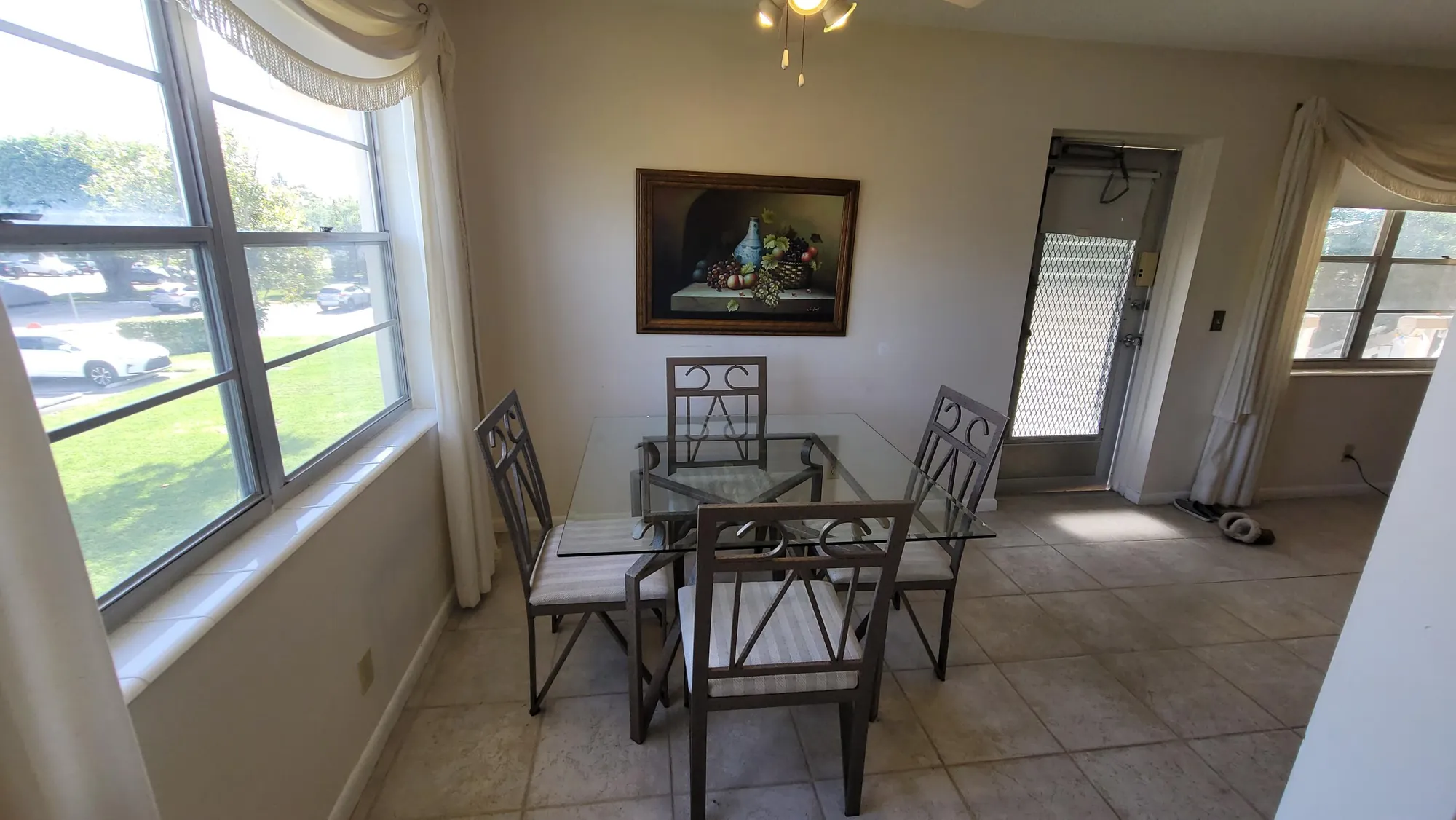 Property Slideshow image 7 of 49 | 232 canterbury j, West Palm Beach, FL, 33417