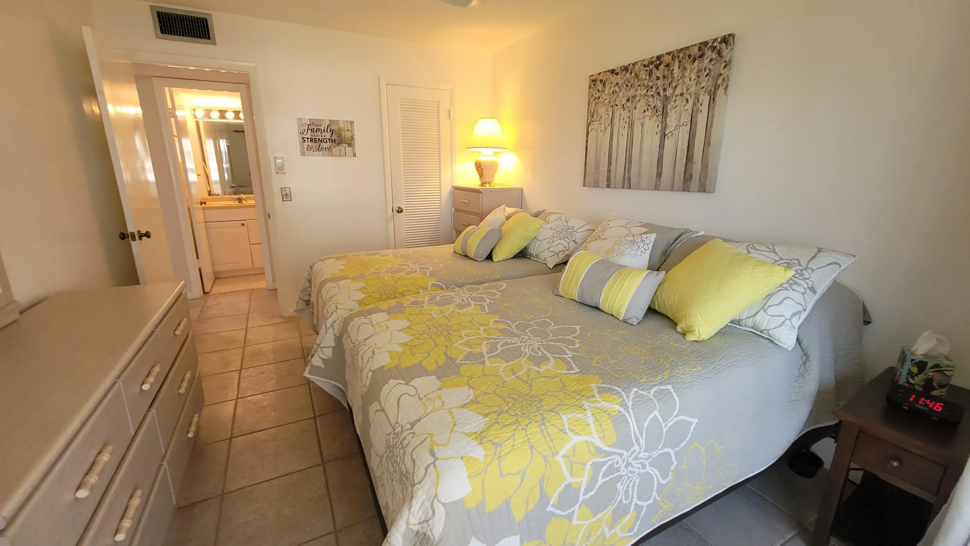 Property Slideshow image 18 of 49 | 232 canterbury j, West Palm Beach, FL, 33417