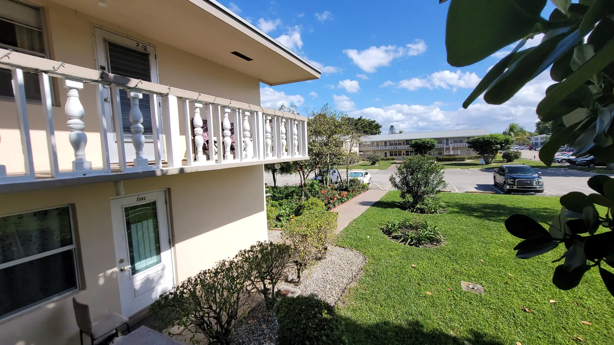 Property Slideshow image 25 of 49 | 232 canterbury j, West Palm Beach, FL, 33417