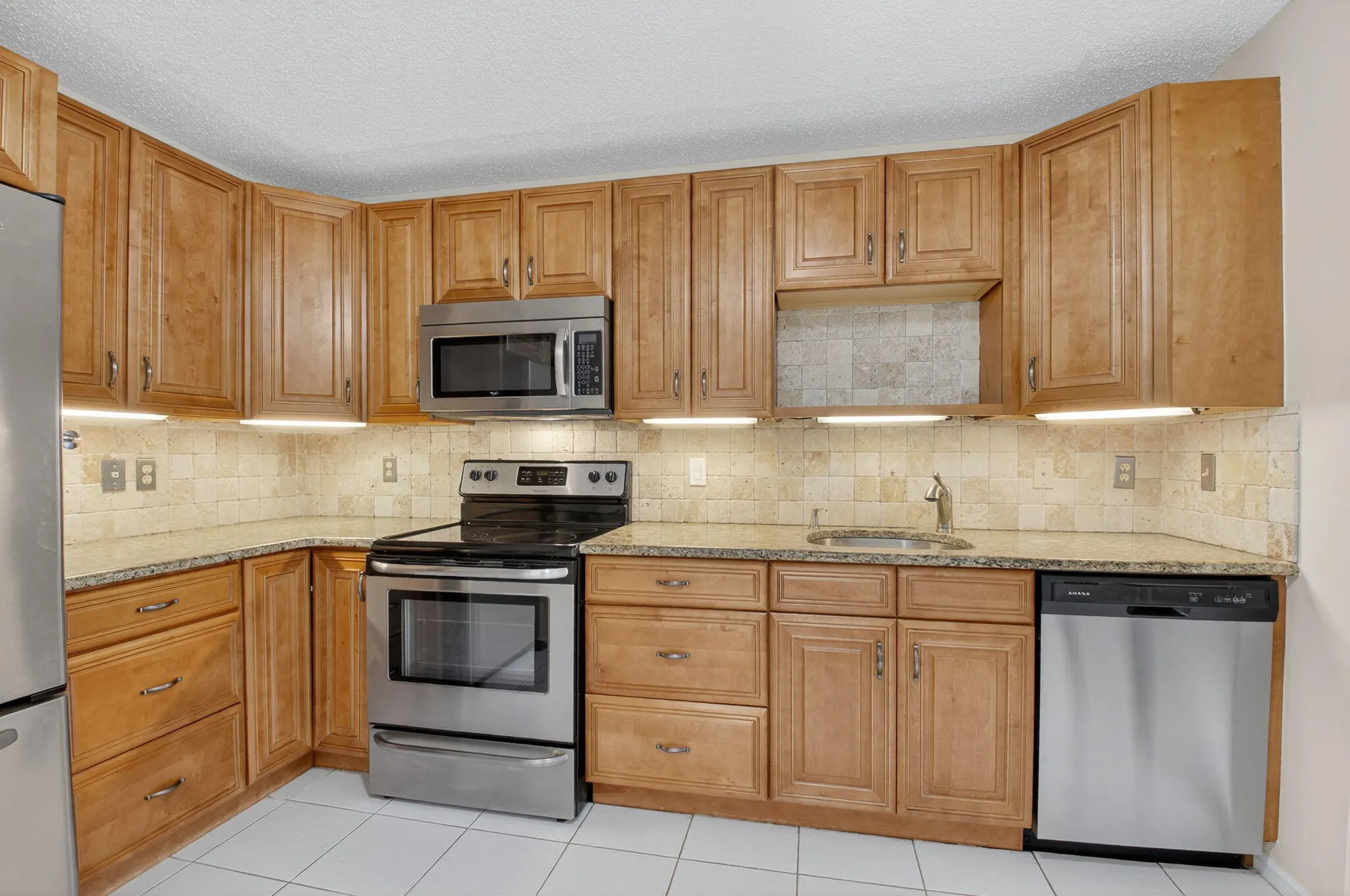 Property Slideshow image 12 of 45 | 10126 mangrove dr apt 102, Boynton Beach, FL, 33437