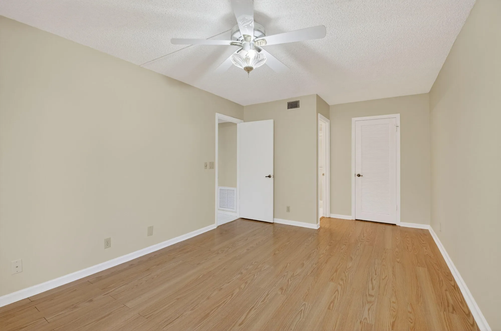 Property Slideshow image 17 of 45 | 10126 mangrove dr apt 102, Boynton Beach, FL, 33437