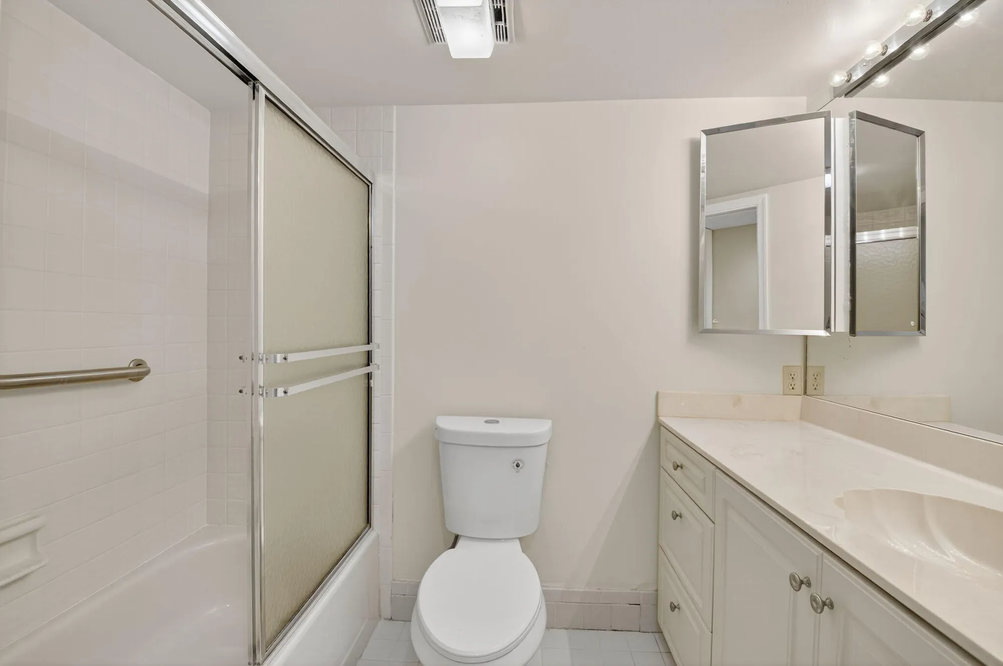 Property Slideshow image 23 of 45 | 10126 mangrove dr apt 102, Boynton Beach, FL, 33437