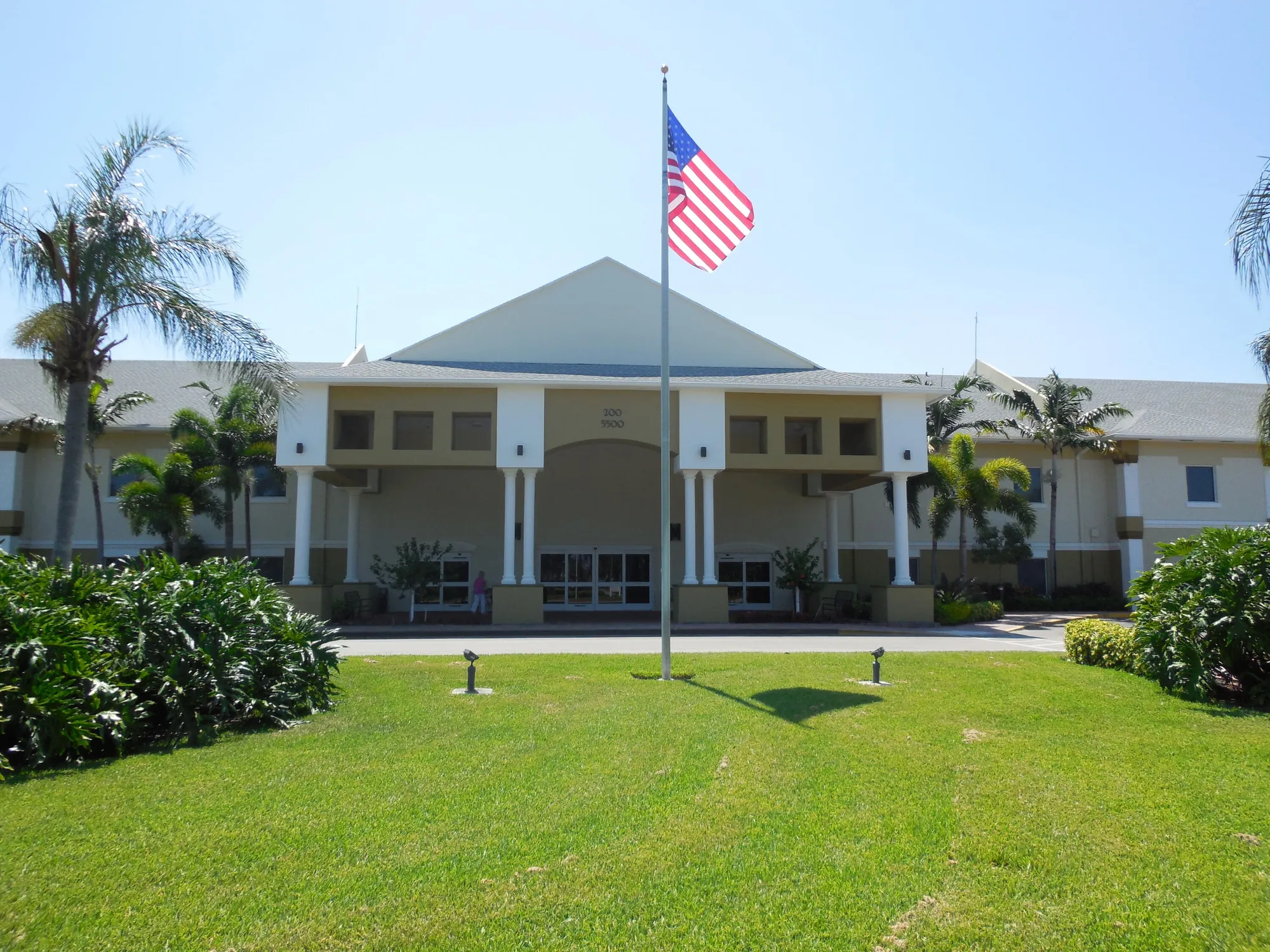 Property Slideshow image 34 of 49 | 232 canterbury j, West Palm Beach, FL, 33417