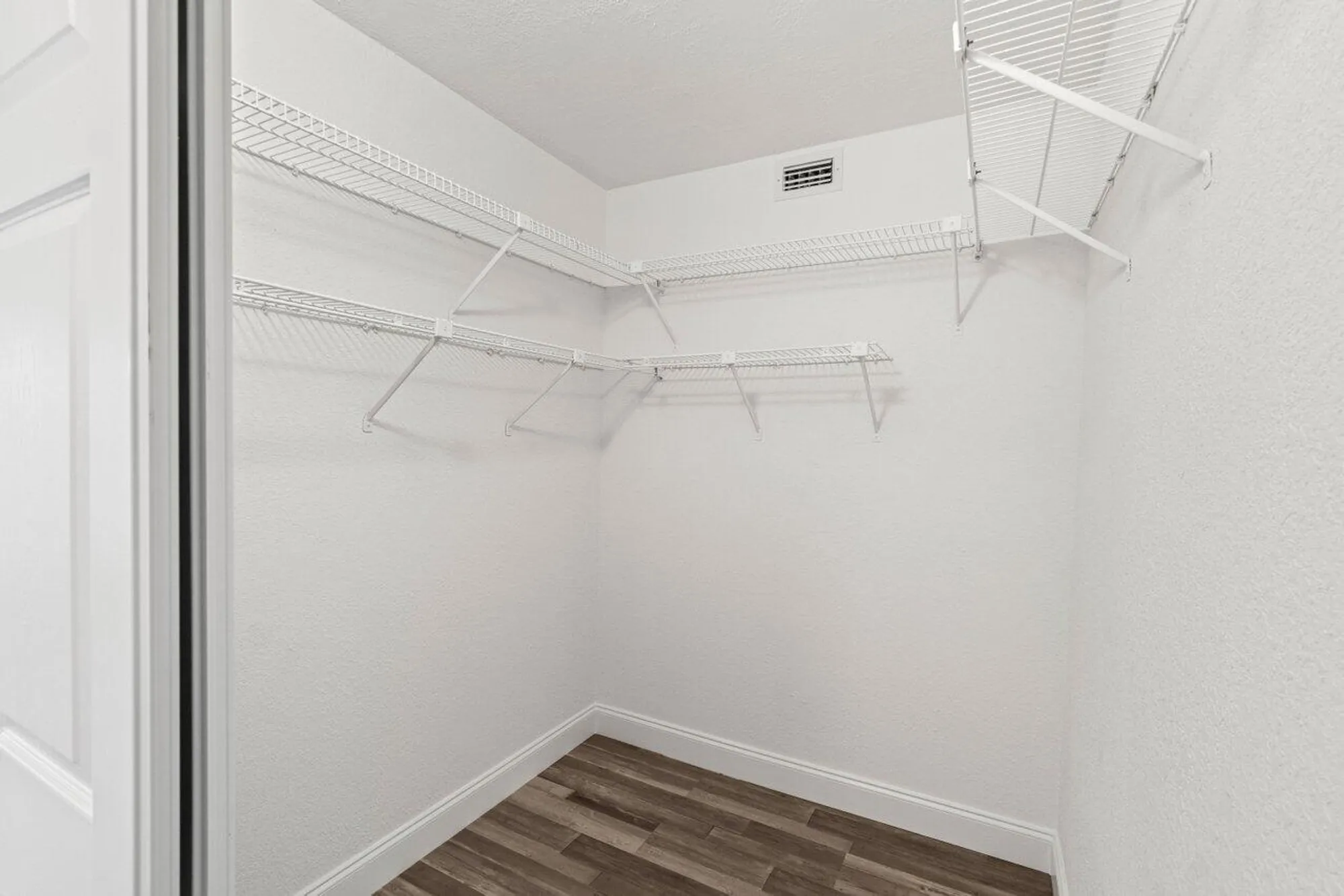 Property Slideshow image 16 of 26 | 10679 ocean palm way 101, Boynton Beach, FL, 33437