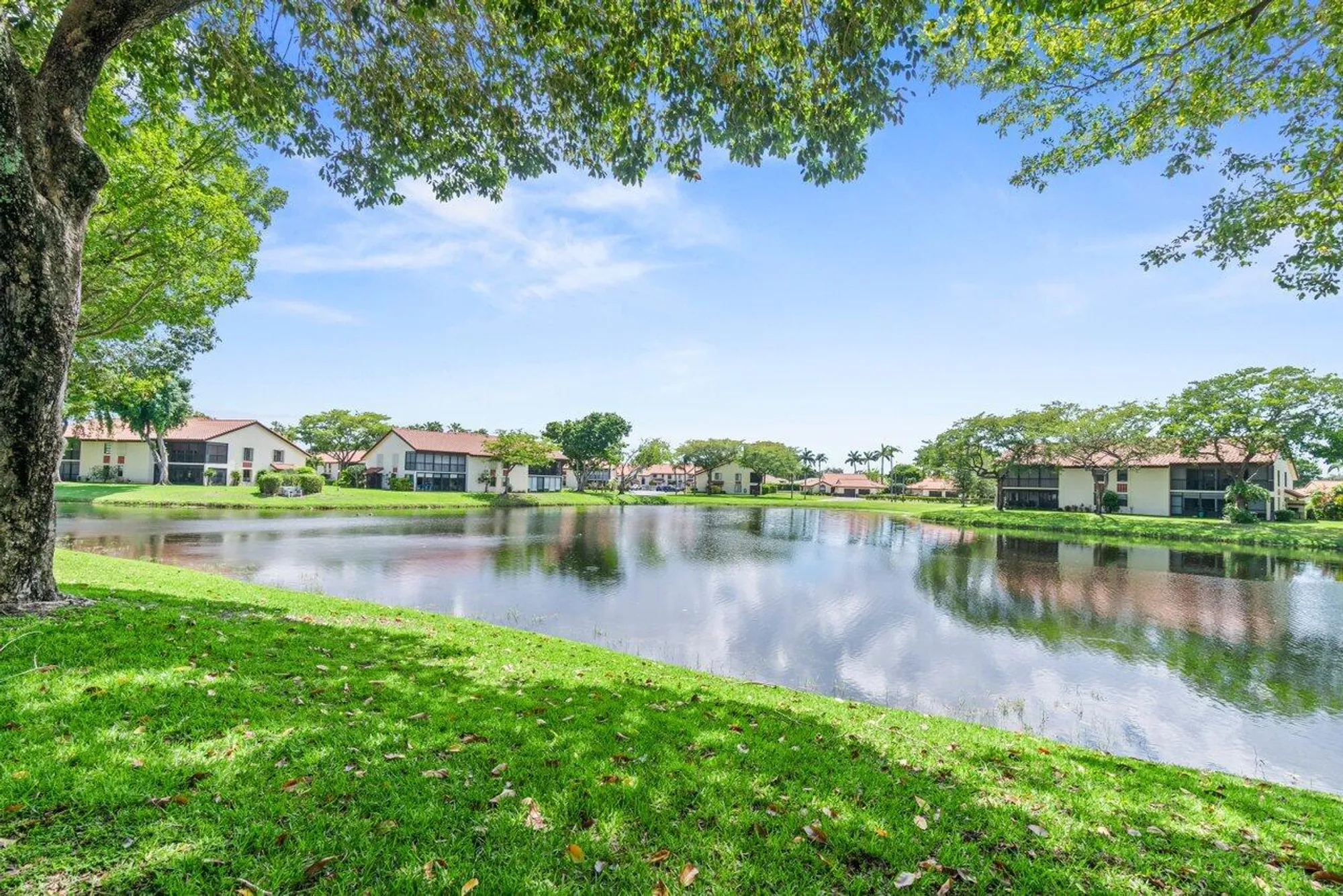 Property Slideshow image 24 of 26 | 10679 ocean palm way 101, Boynton Beach, FL, 33437