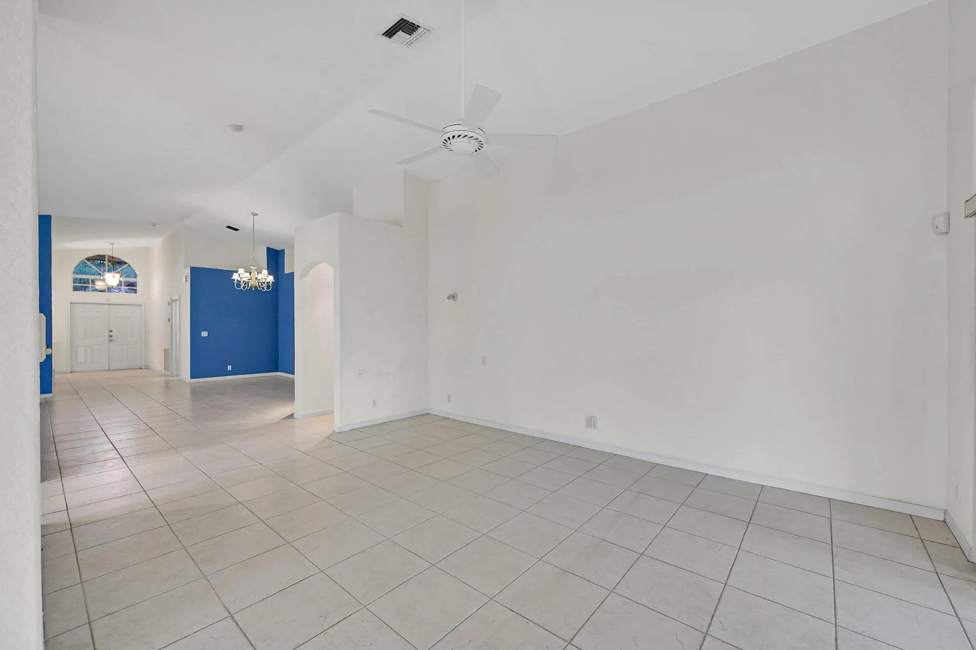 Property Slideshow image 8 of 43 | 10382 utopia cir, Boynton Beach, FL, 33437