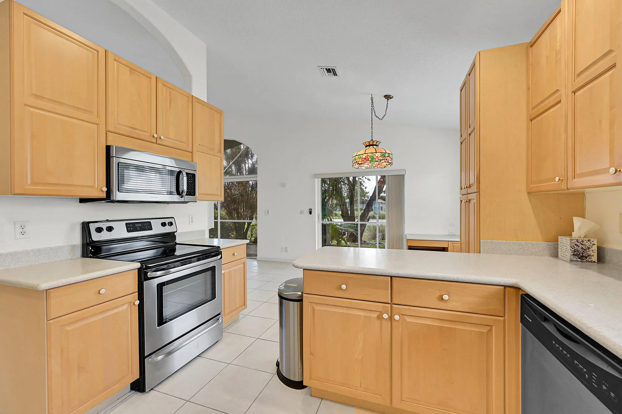 Property Slideshow image 12 of 43 | 10382 utopia cir, Boynton Beach, FL, 33437