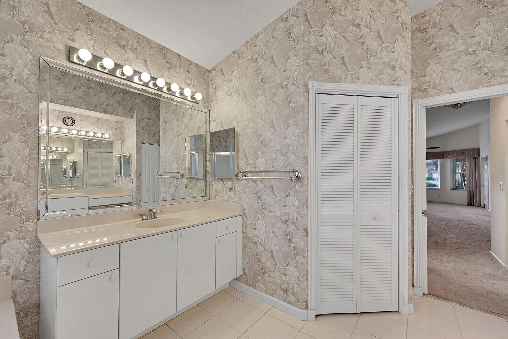 Property Slideshow image 18 of 43 | 10382 utopia cir, Boynton Beach, FL, 33437