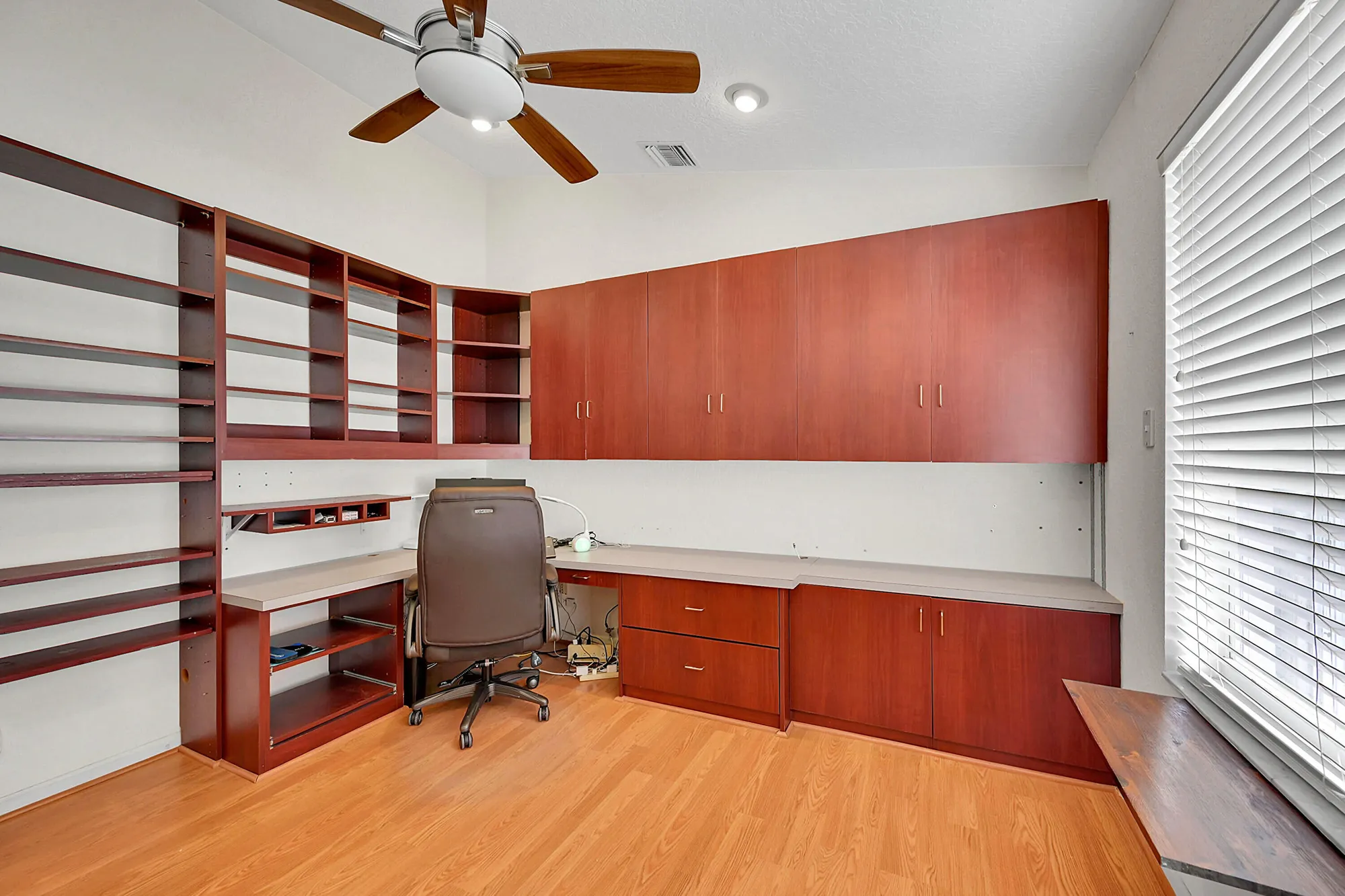 Property Slideshow image 25 of 43 | 10382 utopia cir, Boynton Beach, FL, 33437