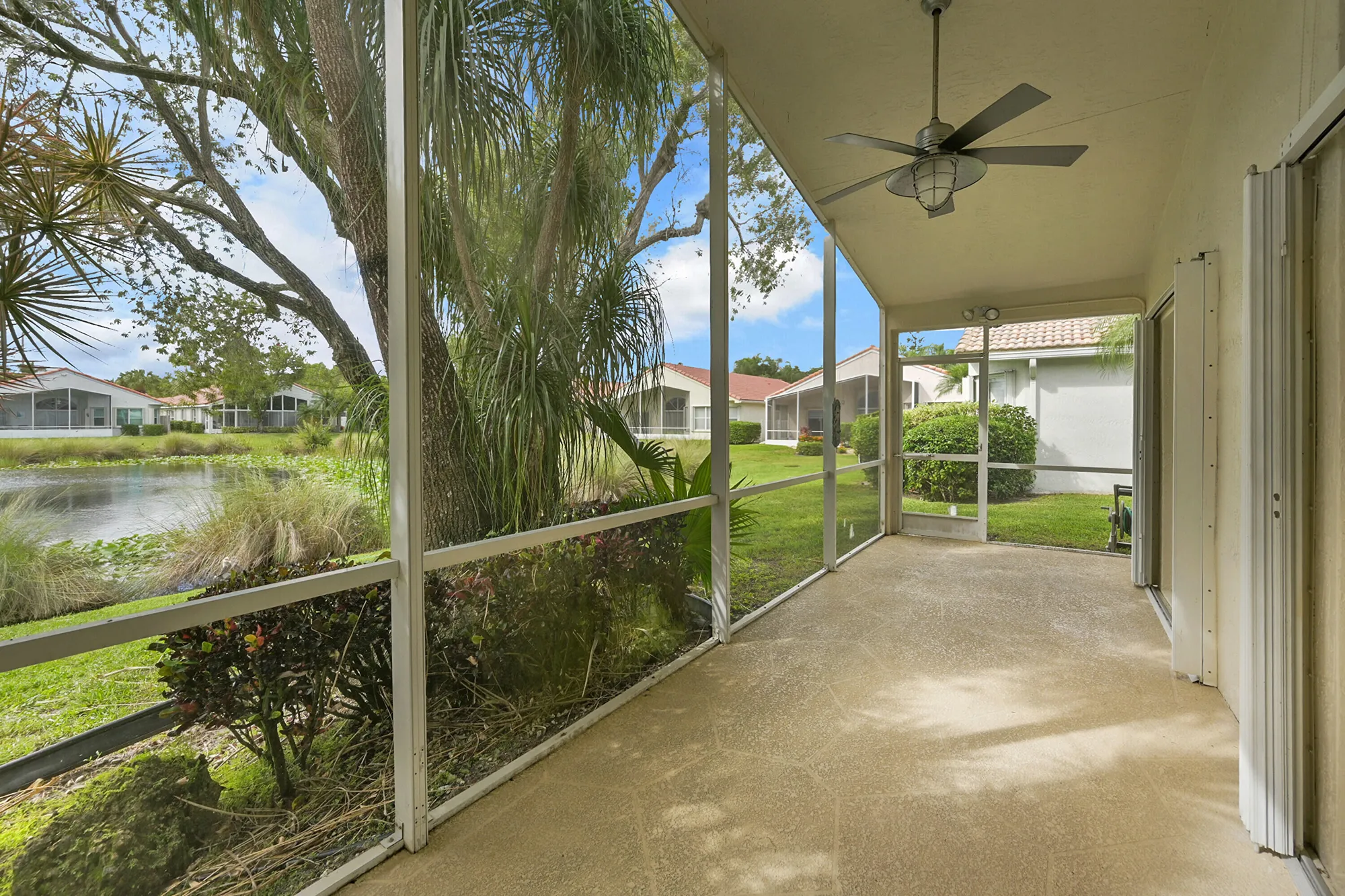 Property Slideshow image 29 of 43 | 10382 utopia cir, Boynton Beach, FL, 33437