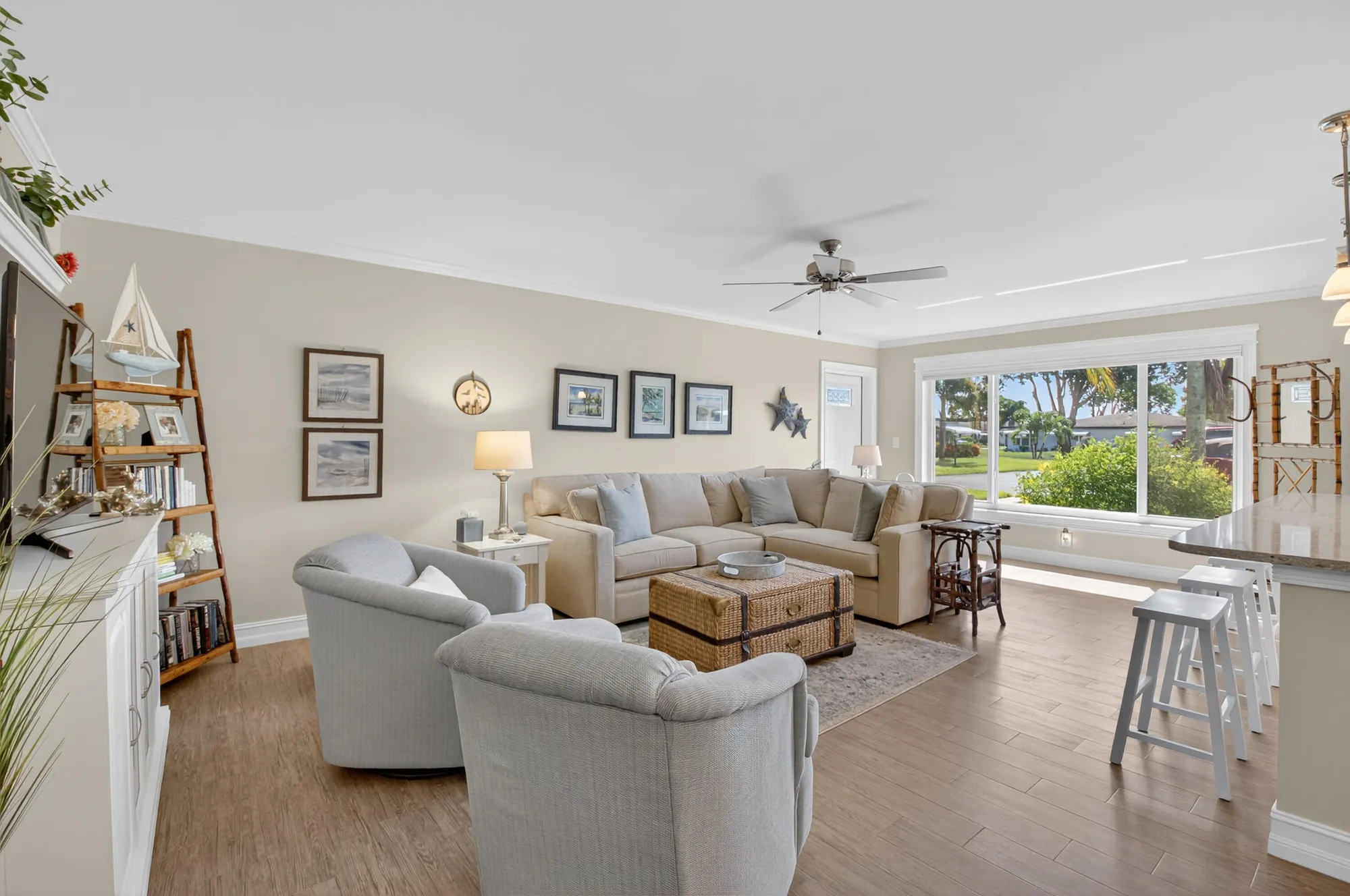 Property Slideshow image 4 of 37 | 557 high point dr c, Delray Beach, FL, 33445