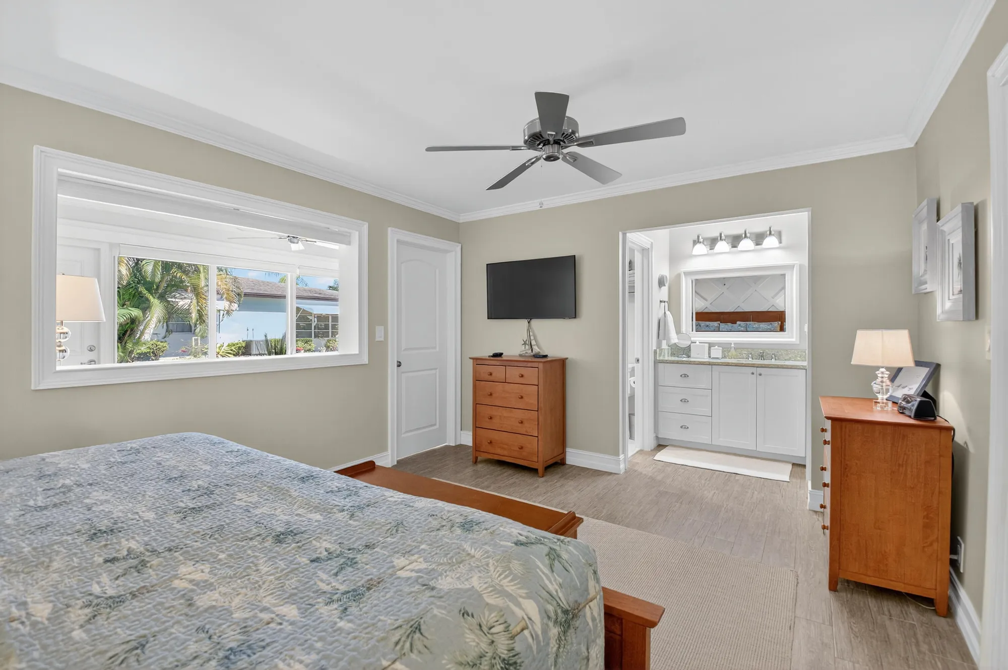 Property Slideshow image 16 of 37 | 557 high point dr c, Delray Beach, FL, 33445