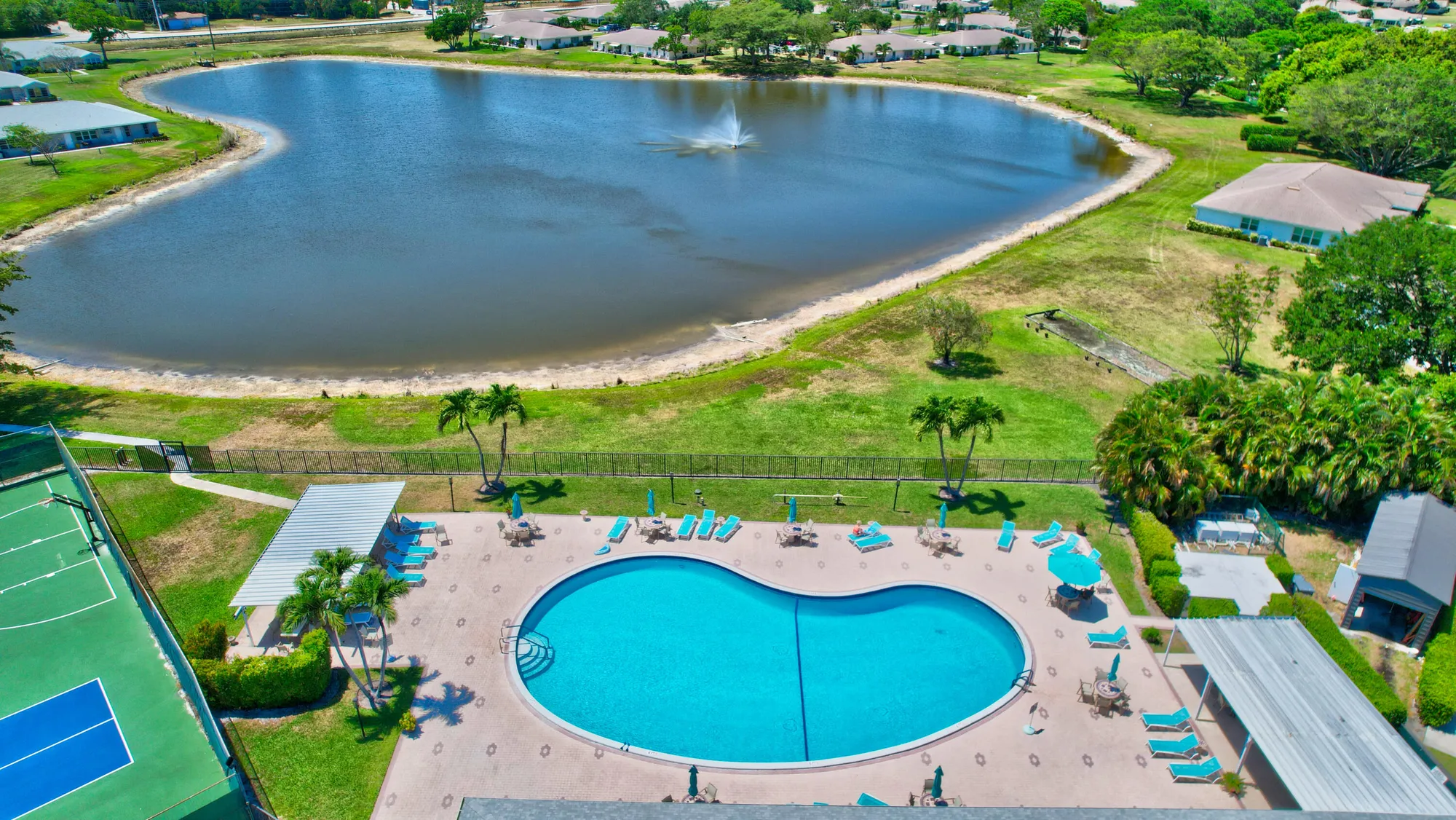 Property Slideshow image 34 of 37 | 557 high point dr c, Delray Beach, FL, 33445