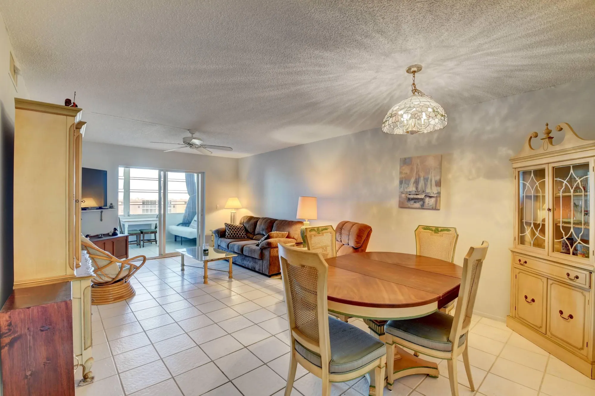 Property Slideshow image 4 of 42 | 2620 ne 1st ct 403, Boynton Beach, FL, 33435