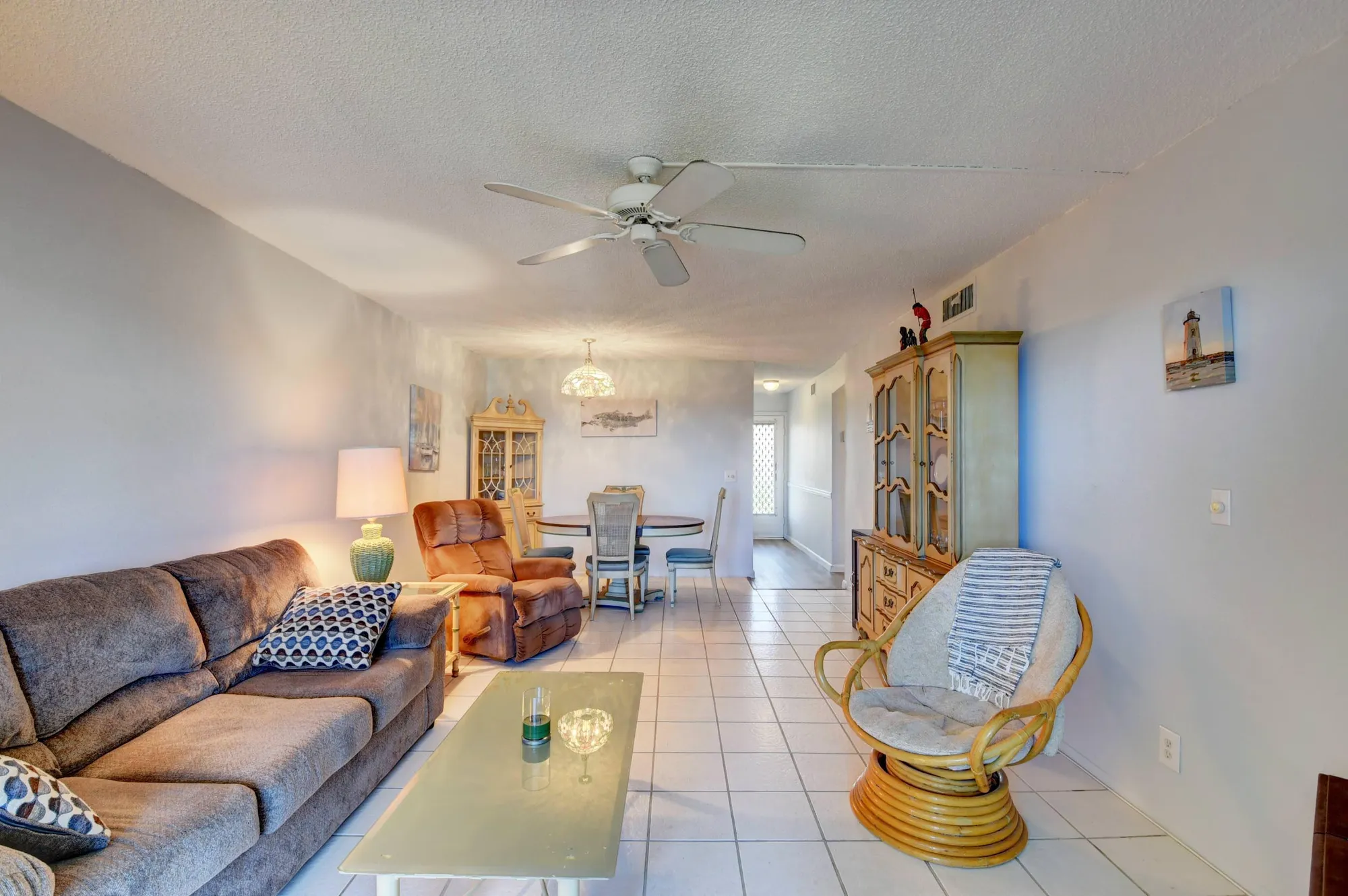 Property Slideshow image 9 of 42 | 2620 ne 1st ct 403, Boynton Beach, FL, 33435