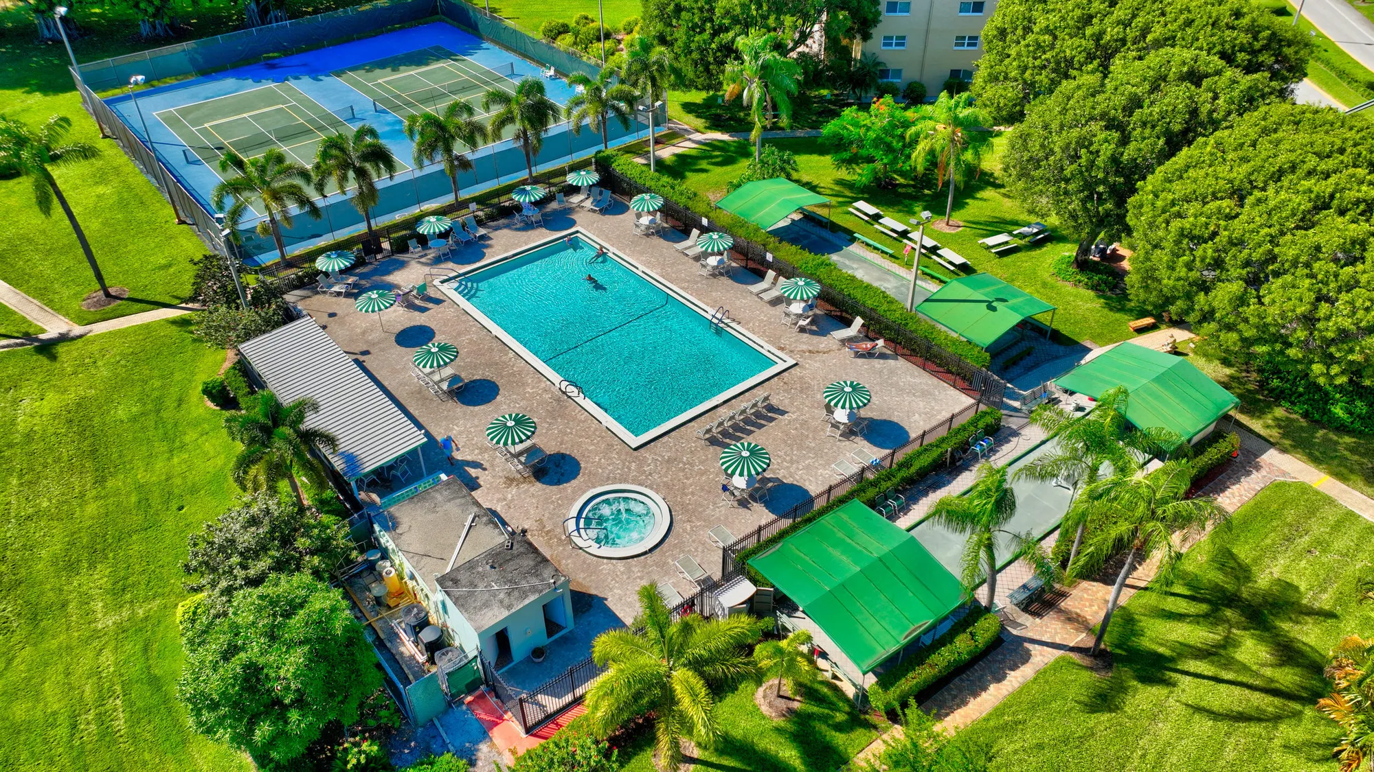 Property Slideshow image 28 of 42 | 2620 ne 1st ct 403, Boynton Beach, FL, 33435