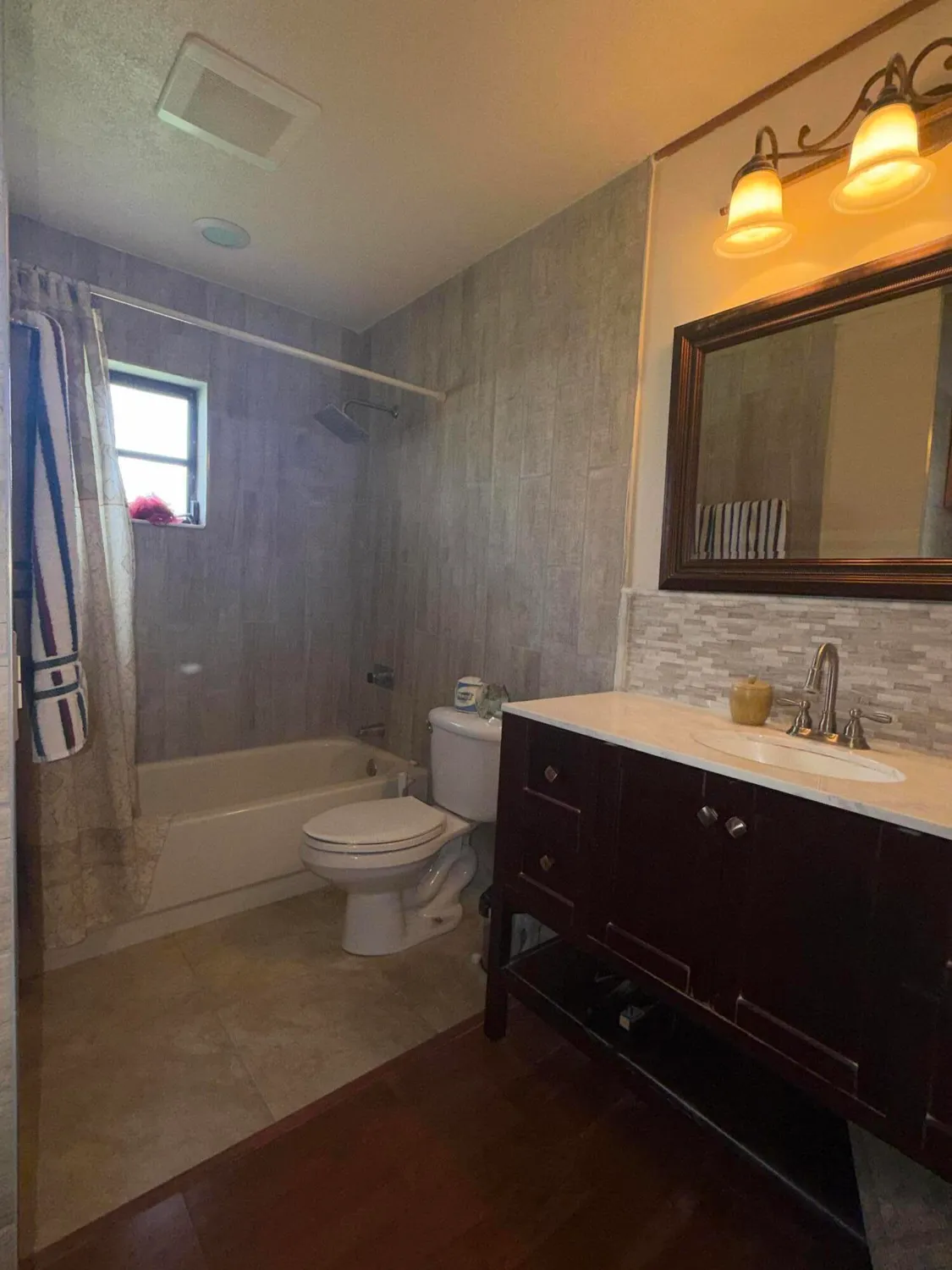 Property Slideshow image 11 of 25 | 4916 eaglewood rd a, Boynton Beach, FL, 33436