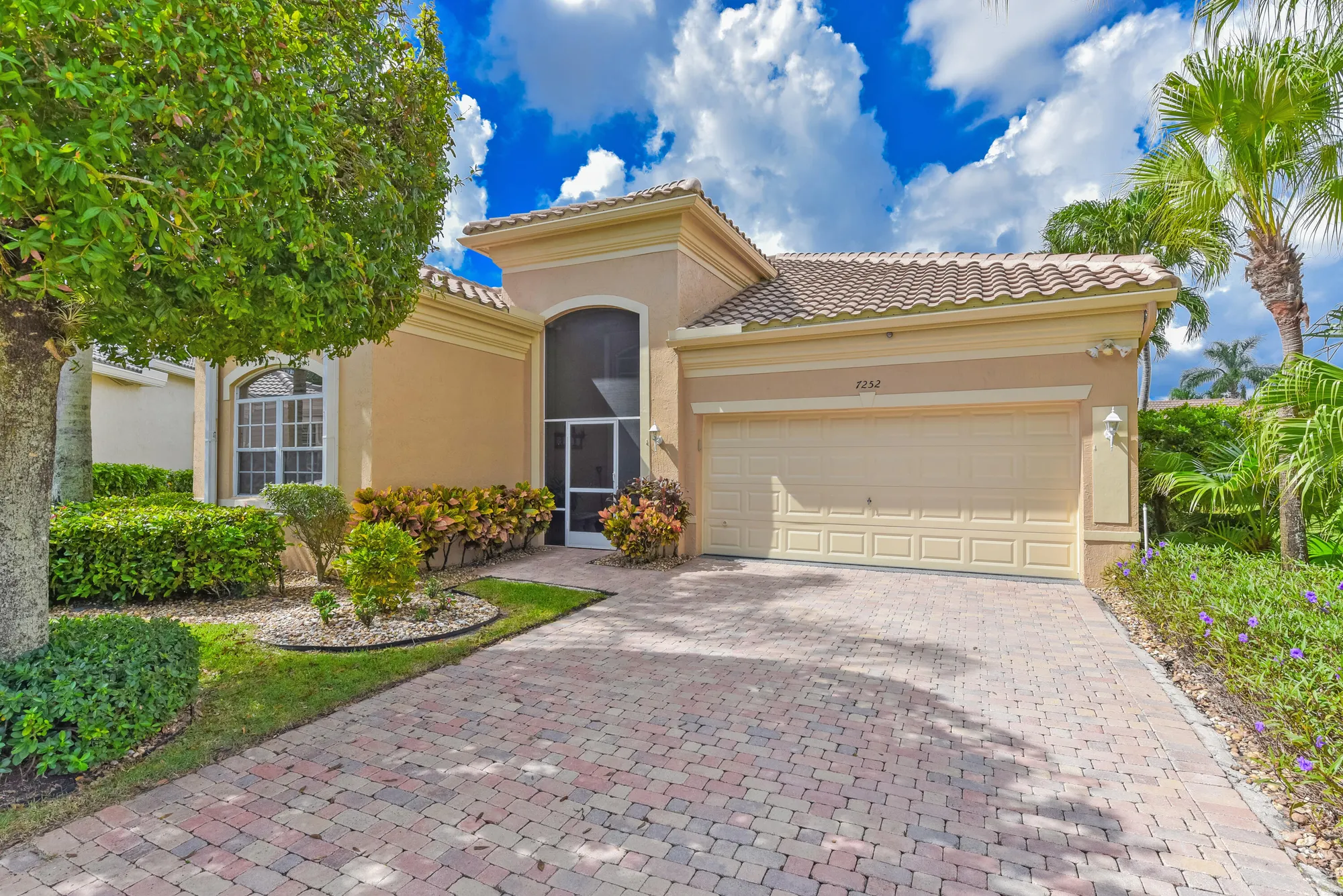 Property Slideshow image 1 of 56 | 7252 cataluna cir, Delray Beach, FL, 33446