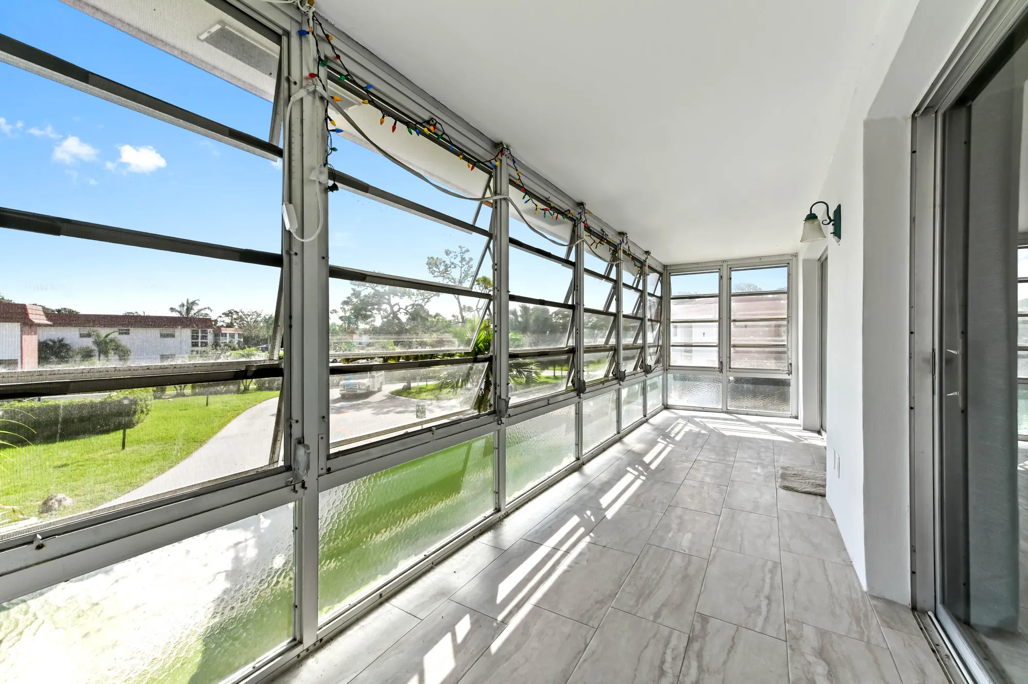 Property Slideshow image 21 of 41 | 2600 se ocean blvd aa8, Stuart, FL, 34996