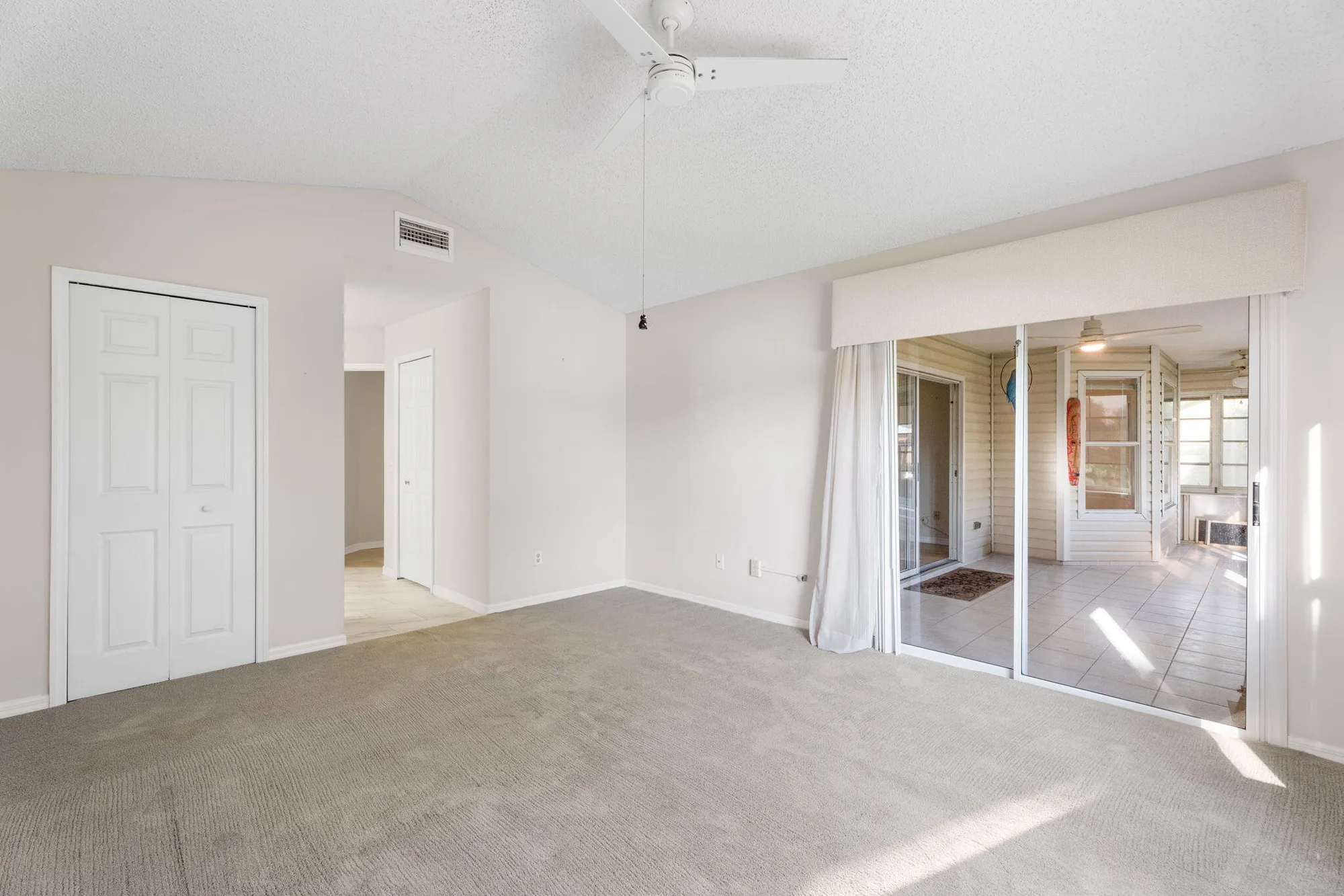 Property Slideshow image 18 of 35 | 532 paurotis ln, Fort Pierce, FL, 34982