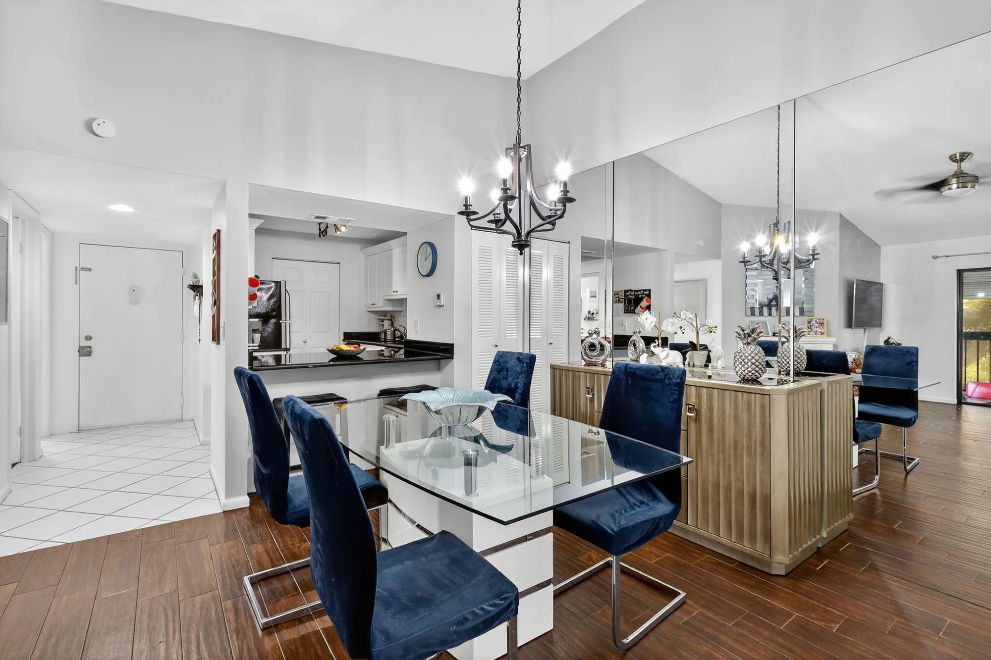 Property Slideshow image 7 of 61 | 15453 lakes of delray blvd apt 207, Delray Beach, FL, 33484