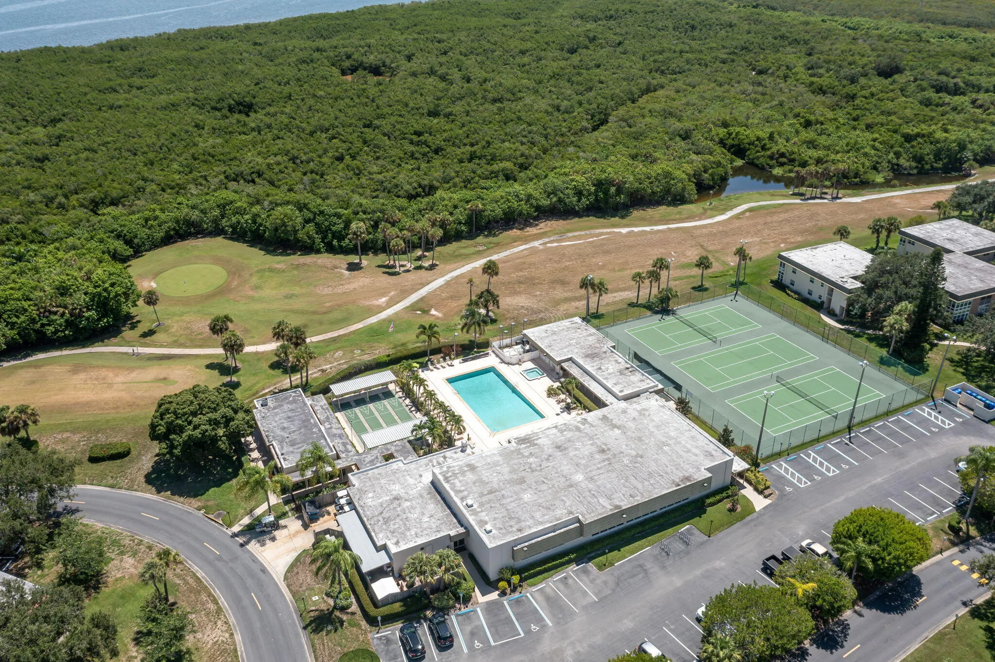 Property Slideshow image 30 of 39 | 40 vista gardens trl apt 202, Vero Beach, FL, 32962