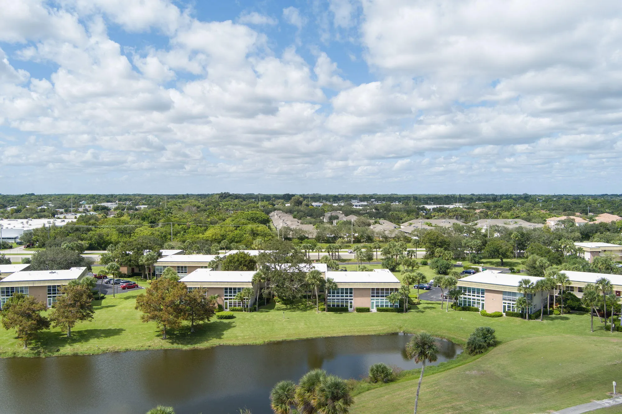 Property Slideshow image 22 of 39 | 40 vista gardens trl apt 202, Vero Beach, FL, 32962