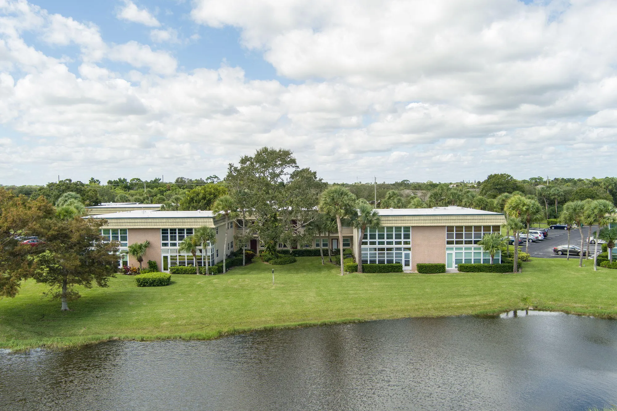 Property Slideshow image 23 of 39 | 40 vista gardens trl apt 202, Vero Beach, FL, 32962